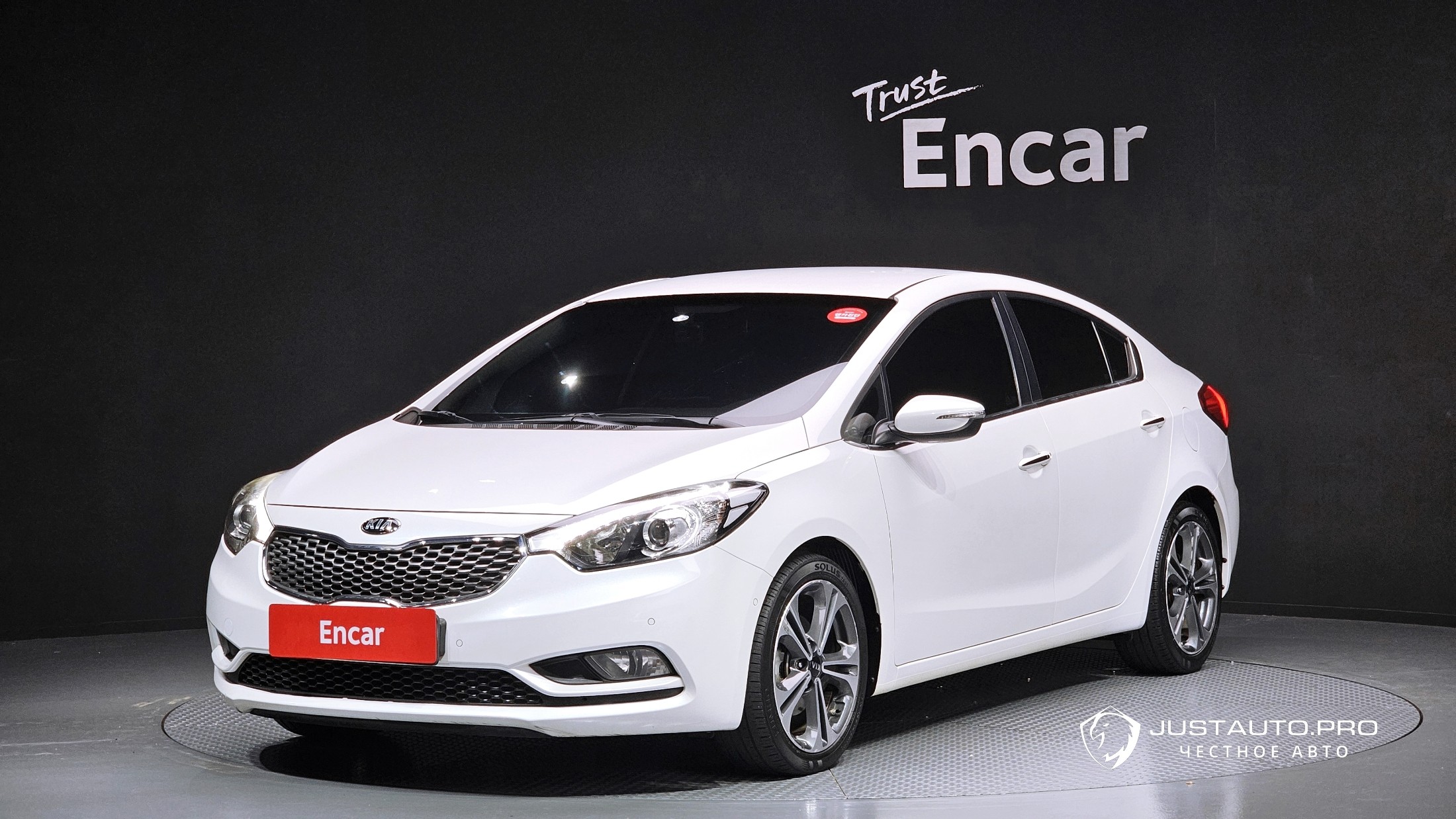 Автомобиль Kia K3