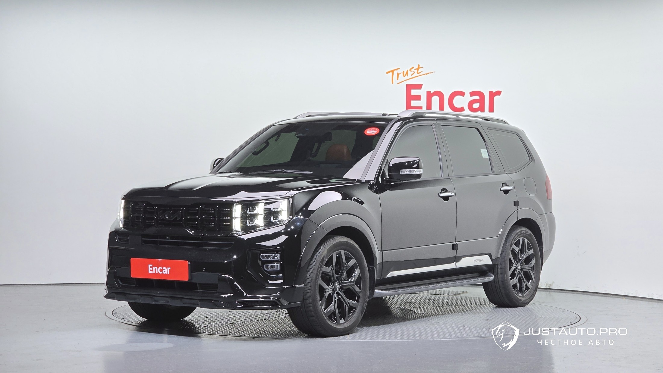 Автомобиль Kia Mohave