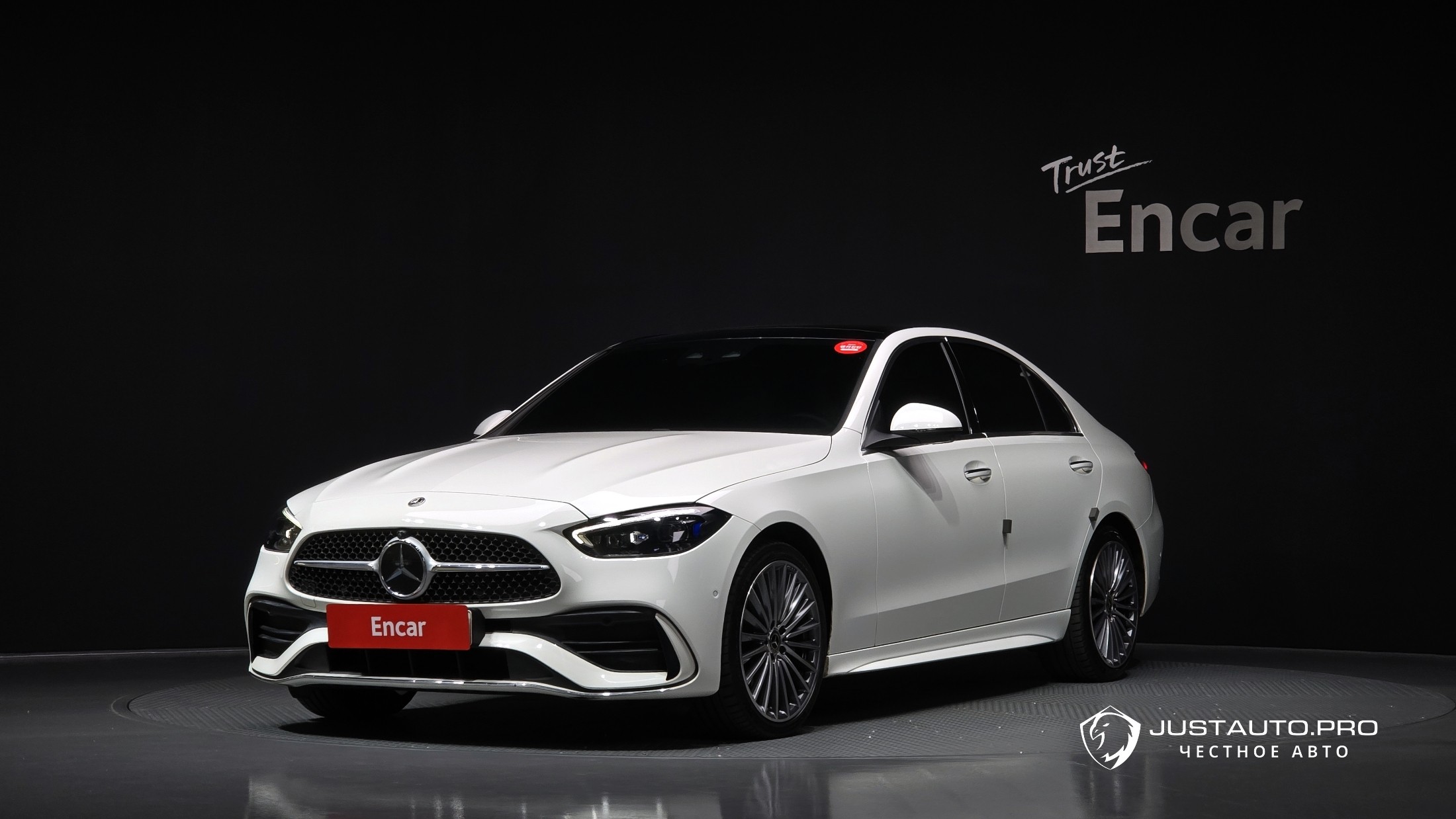 Автомобиль Mercedes-Benz C-Class