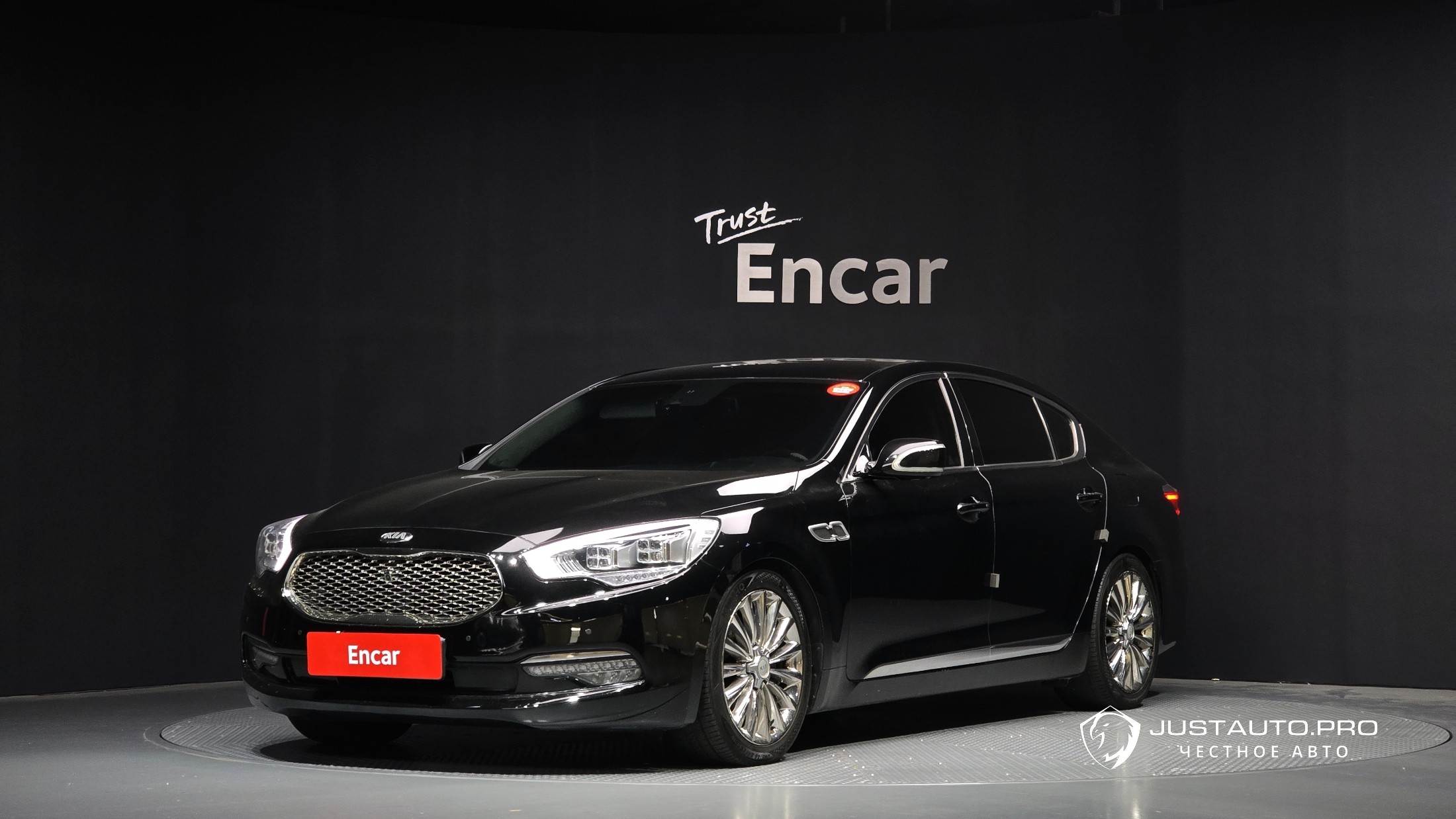 Автомобиль Kia K9