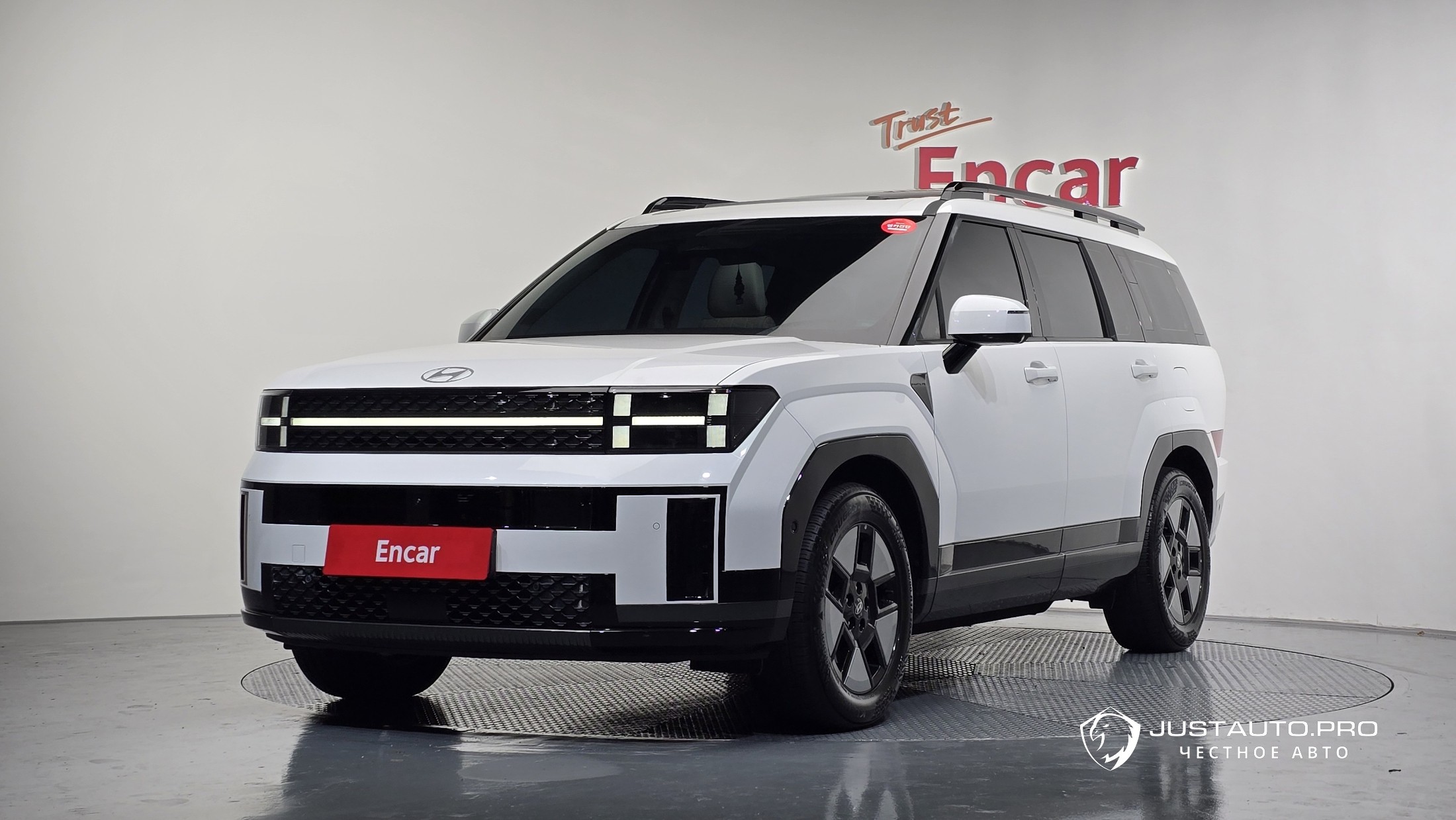 Автомобиль Hyundai Santafe