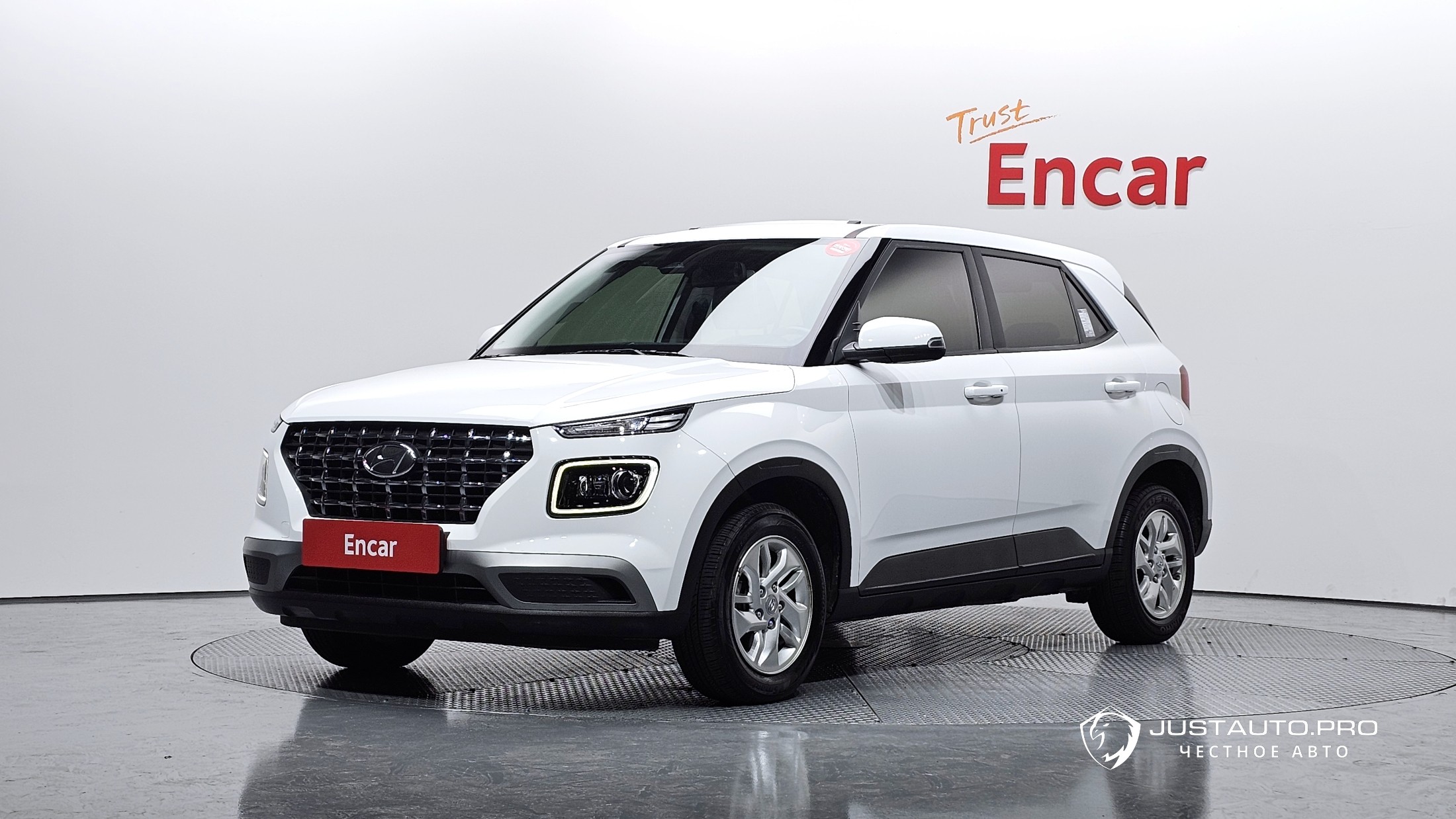 Автомобиль Hyundai Venue