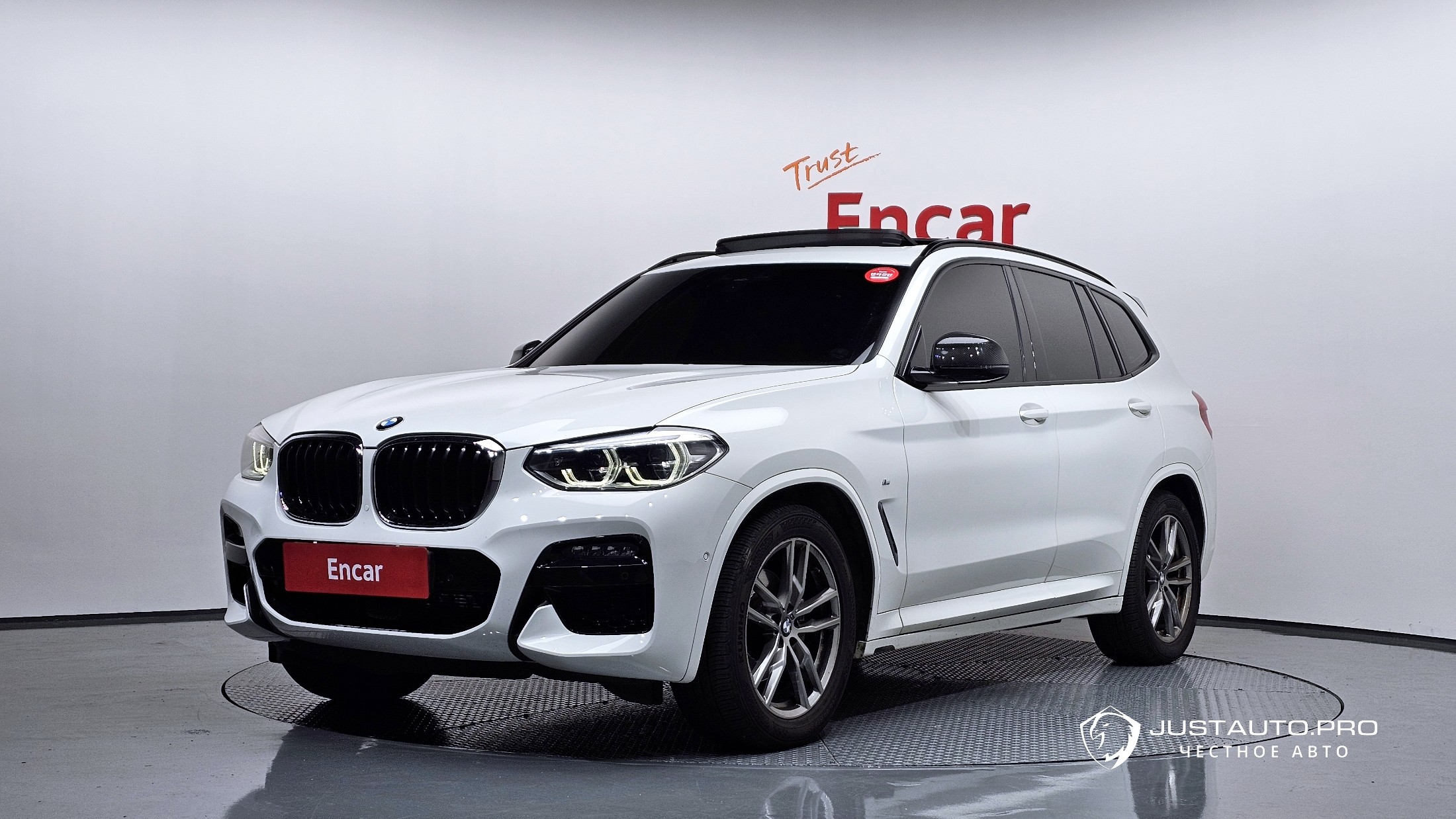 Автомобиль BMW X3