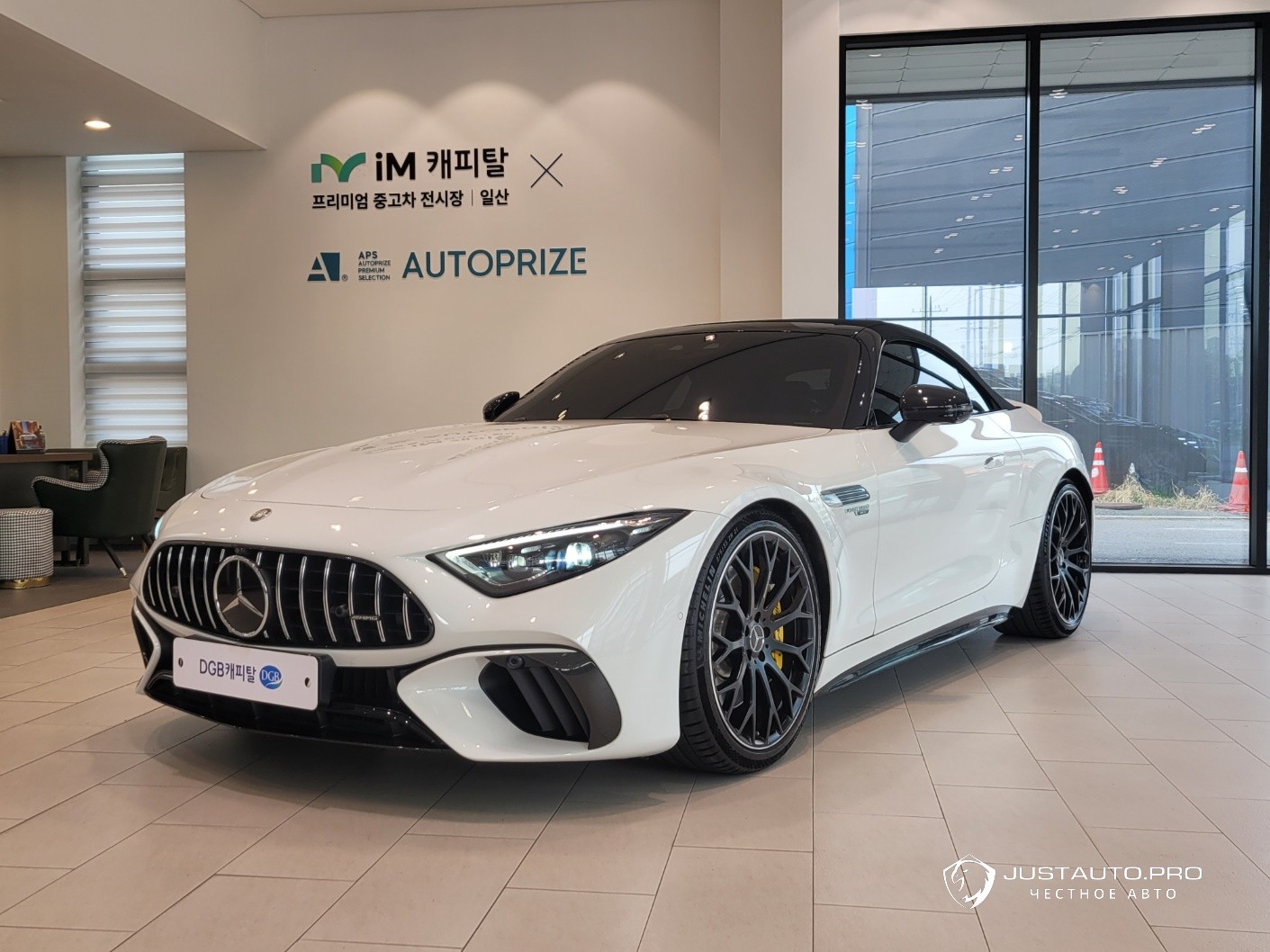 Автомобиль Mercedes-Benz SL-Class