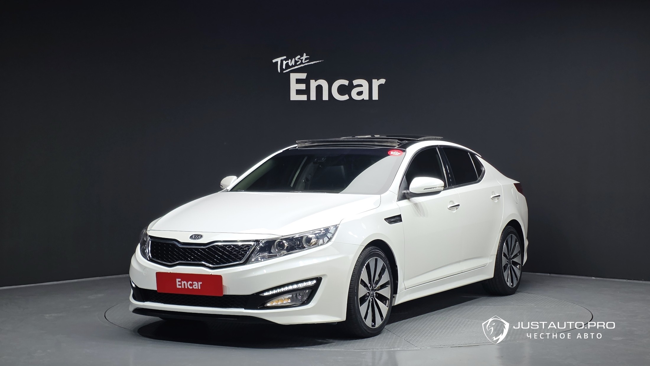 Автомобиль Kia K5