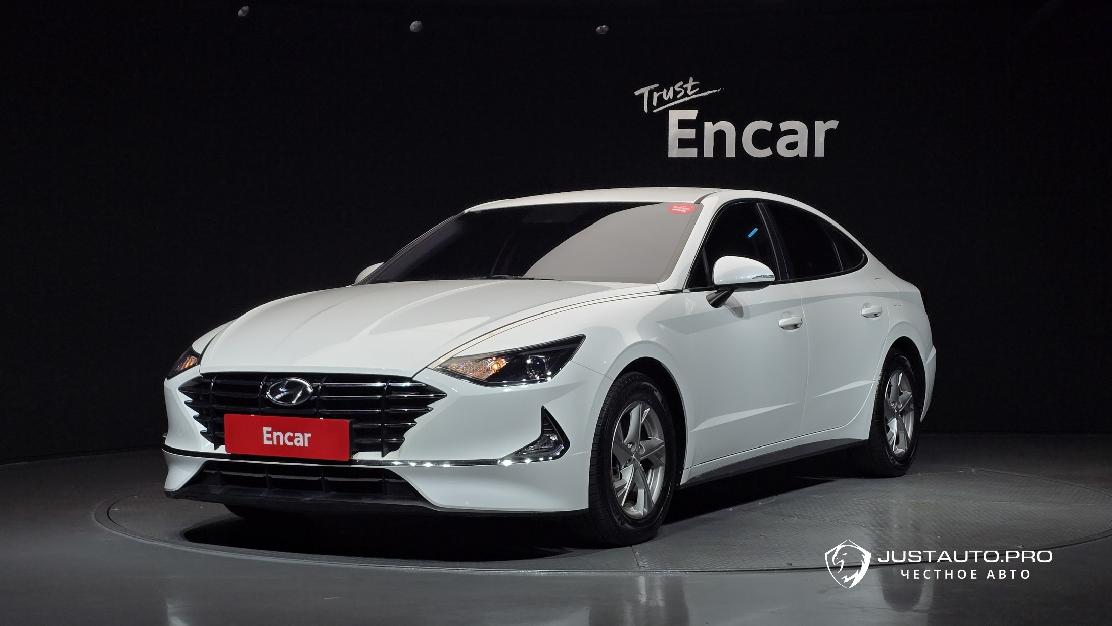 Автомобиль Hyundai Sonata