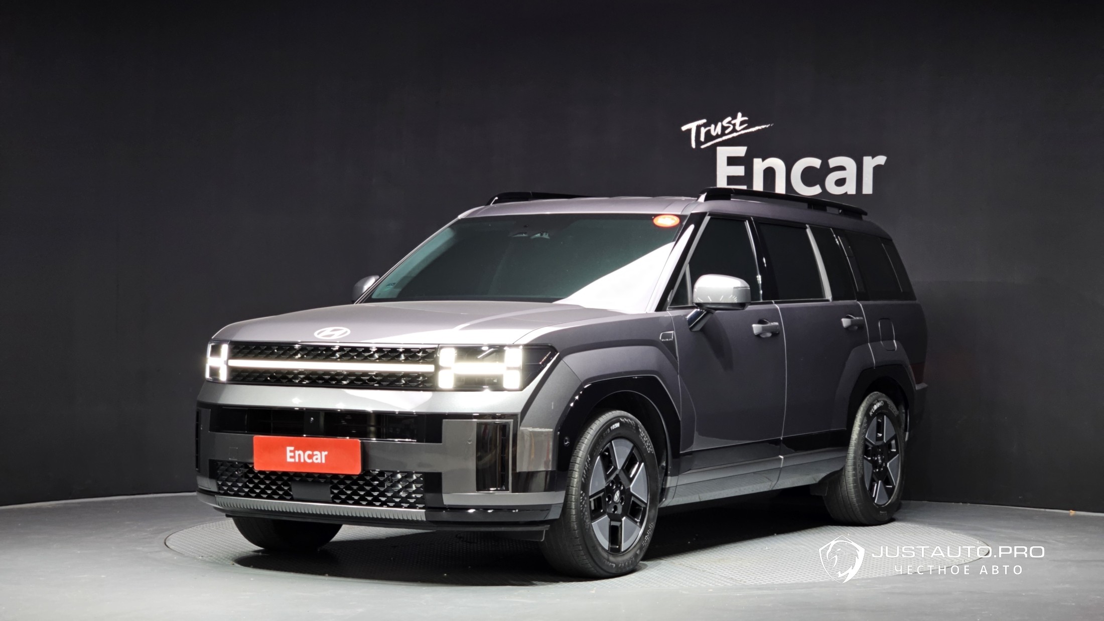 Автомобиль Hyundai Santafe