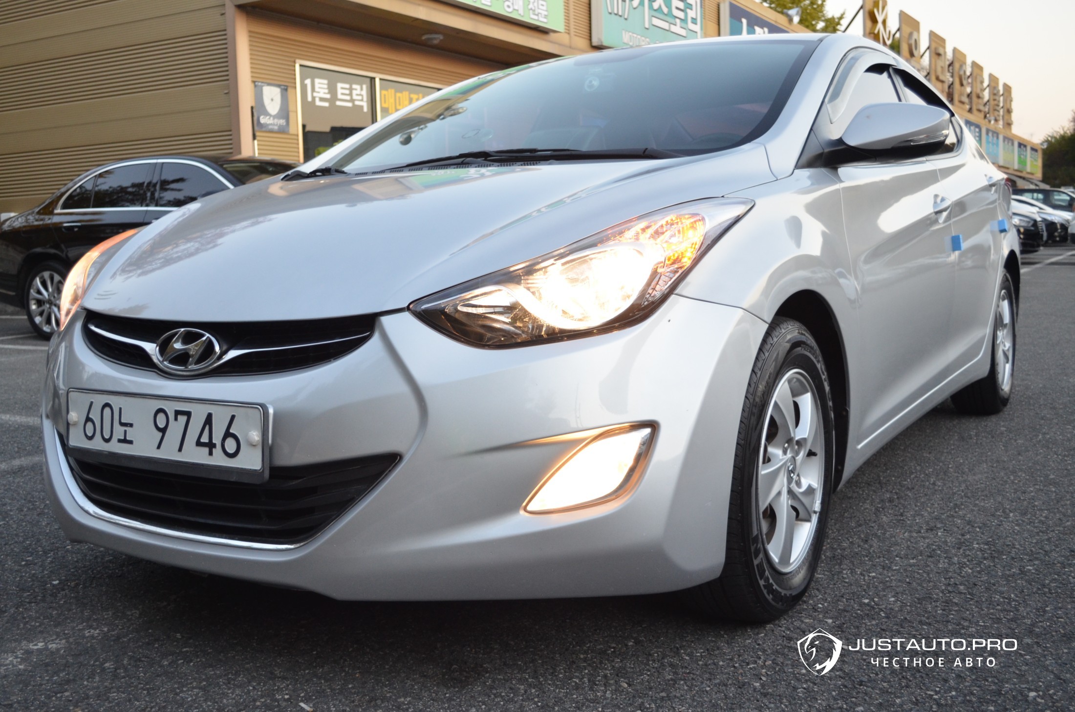 Автомобиль Hyundai AVANTE