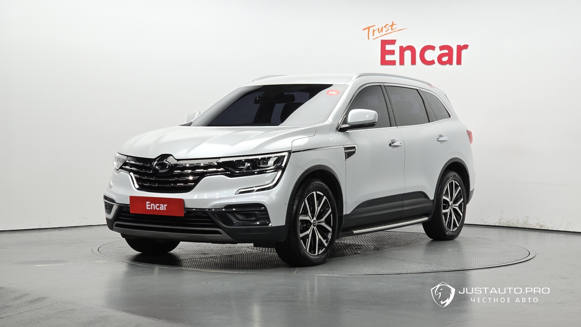 Автомобиль Renault-KoreaSamsung QM6