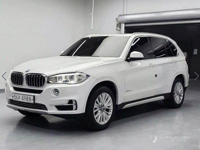 Автомобиль BMW X5