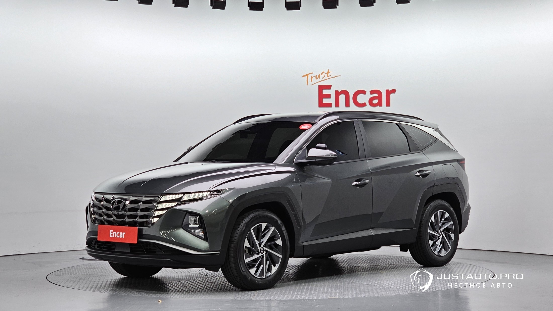 Автомобиль Hyundai Tucson