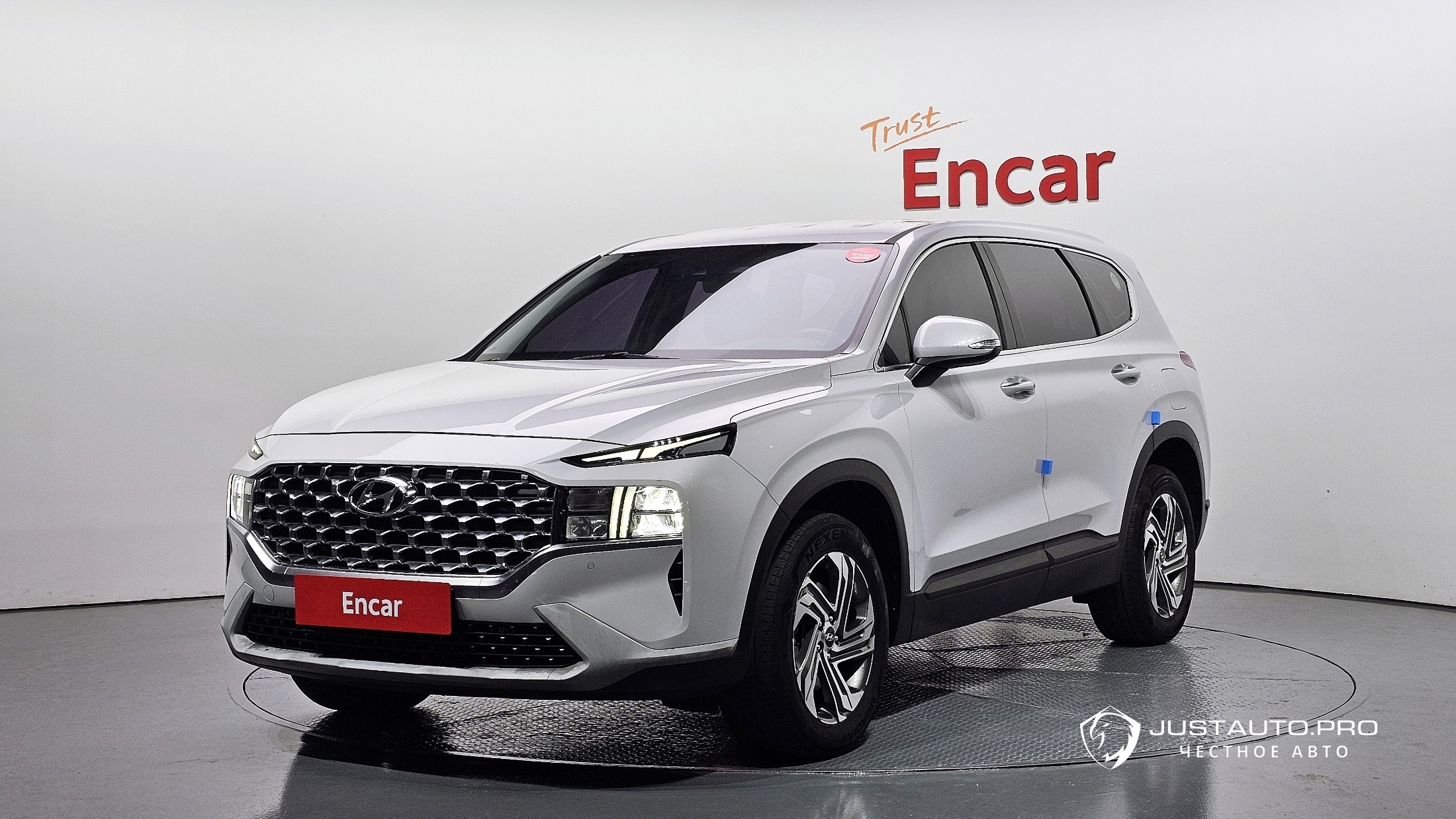 Автомобиль Hyundai Santafe