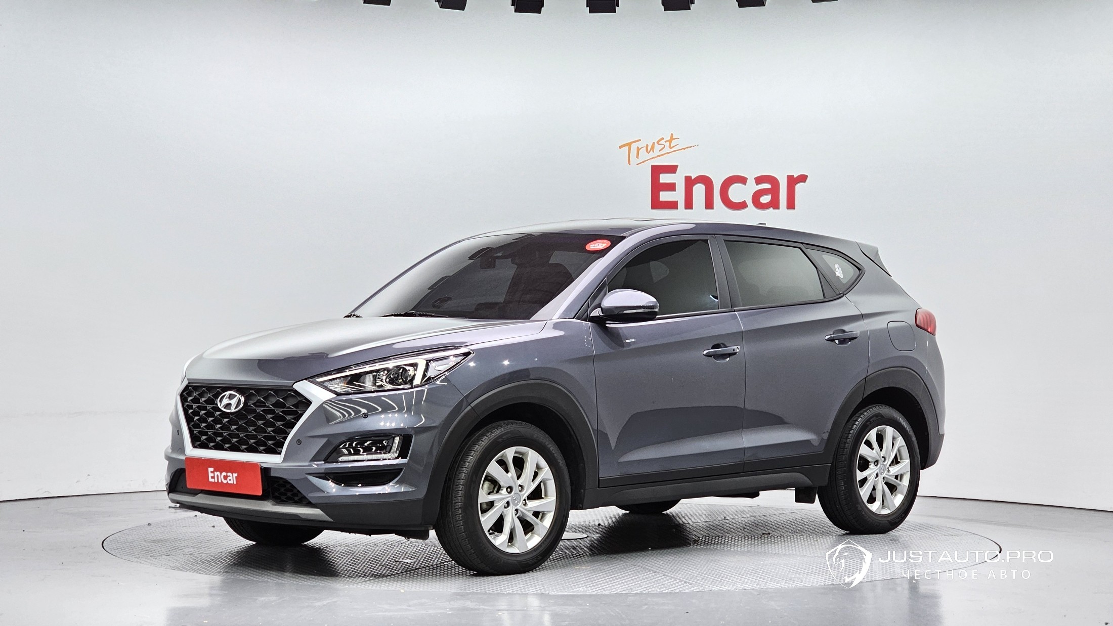 Автомобиль Hyundai Tucson