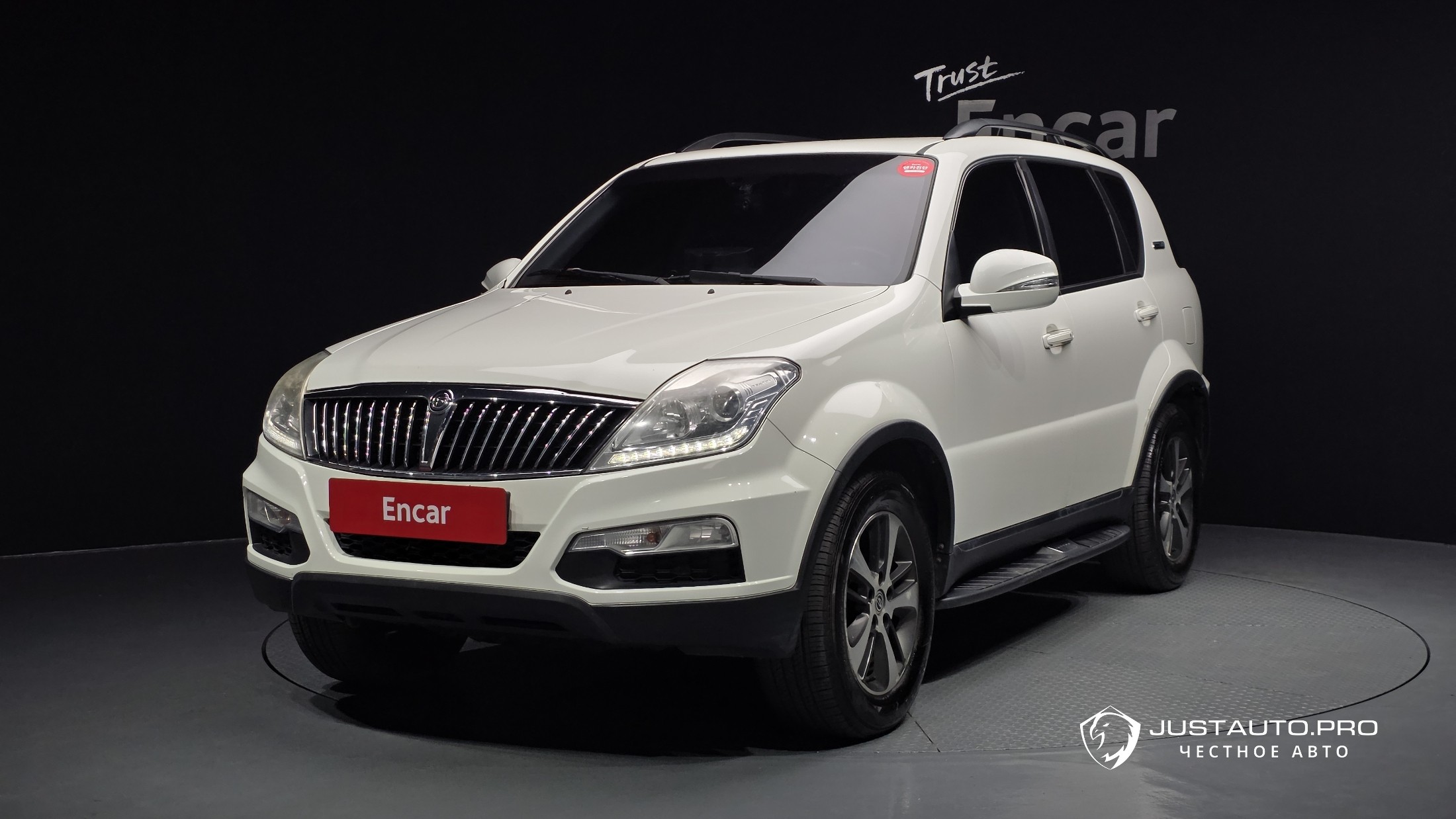 Автомобиль KG_Mobility_Ssangyong Rexton