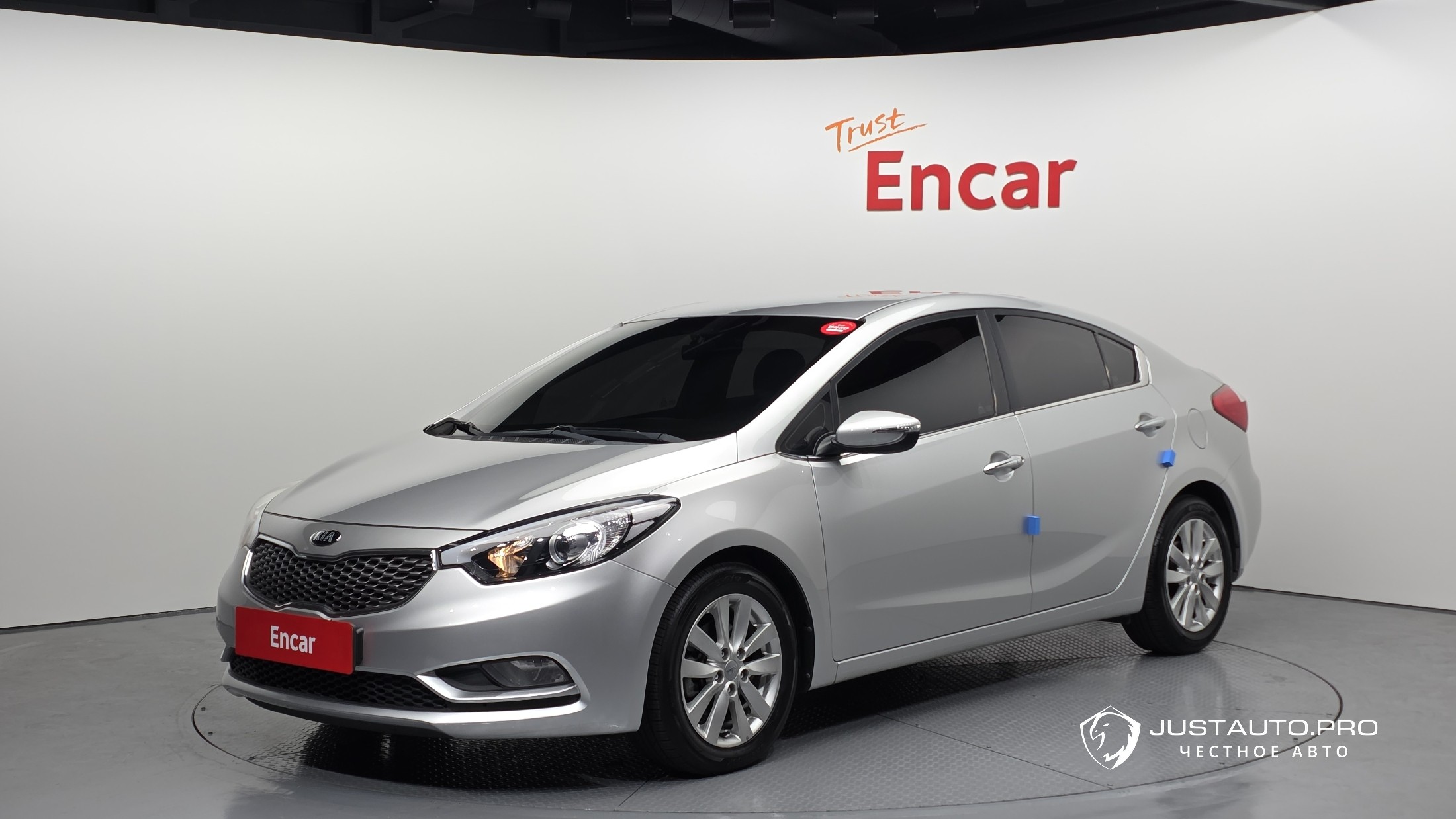 Автомобиль Kia K3