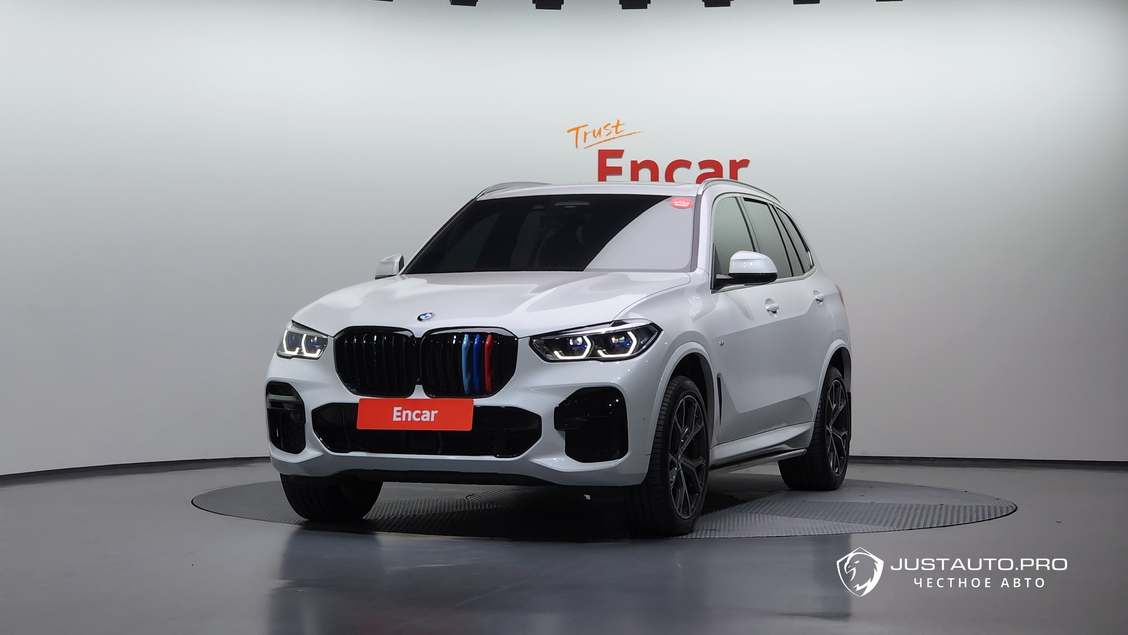 Автомобиль BMW X5