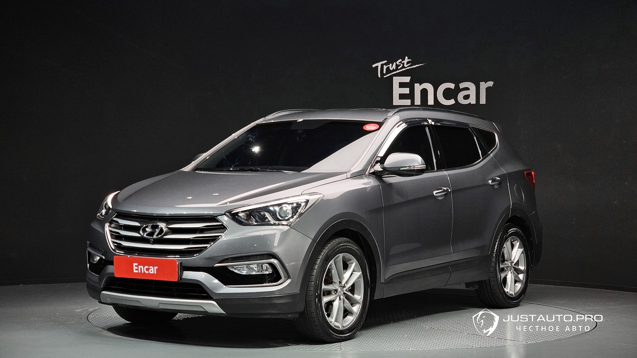 Автомобиль Hyundai Santafe