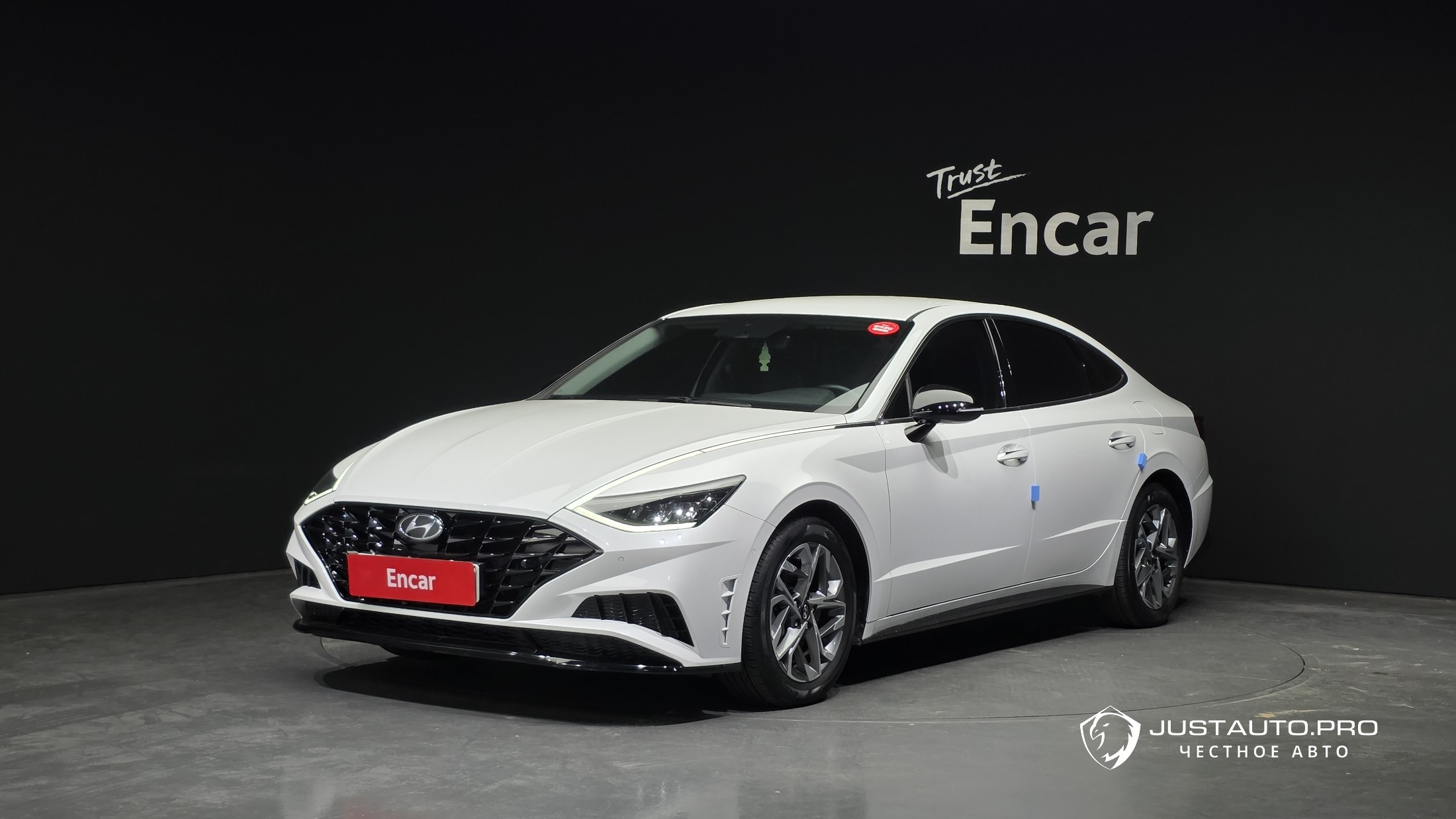 Автомобиль Hyundai Sonata