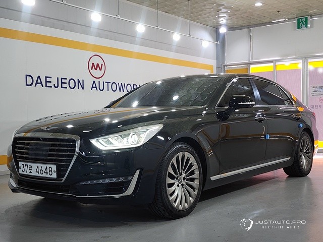 Автомобиль Genesis EQ900