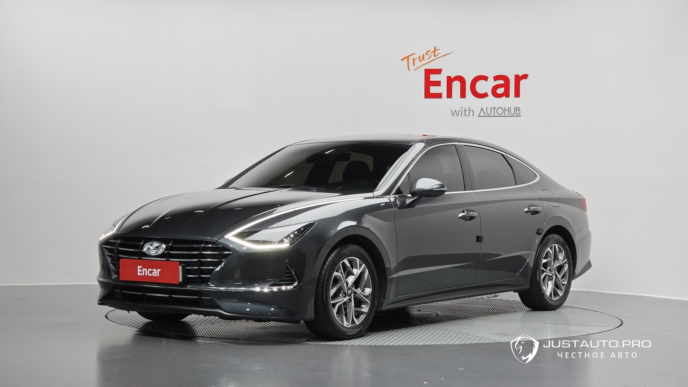 Автомобиль Hyundai Sonata