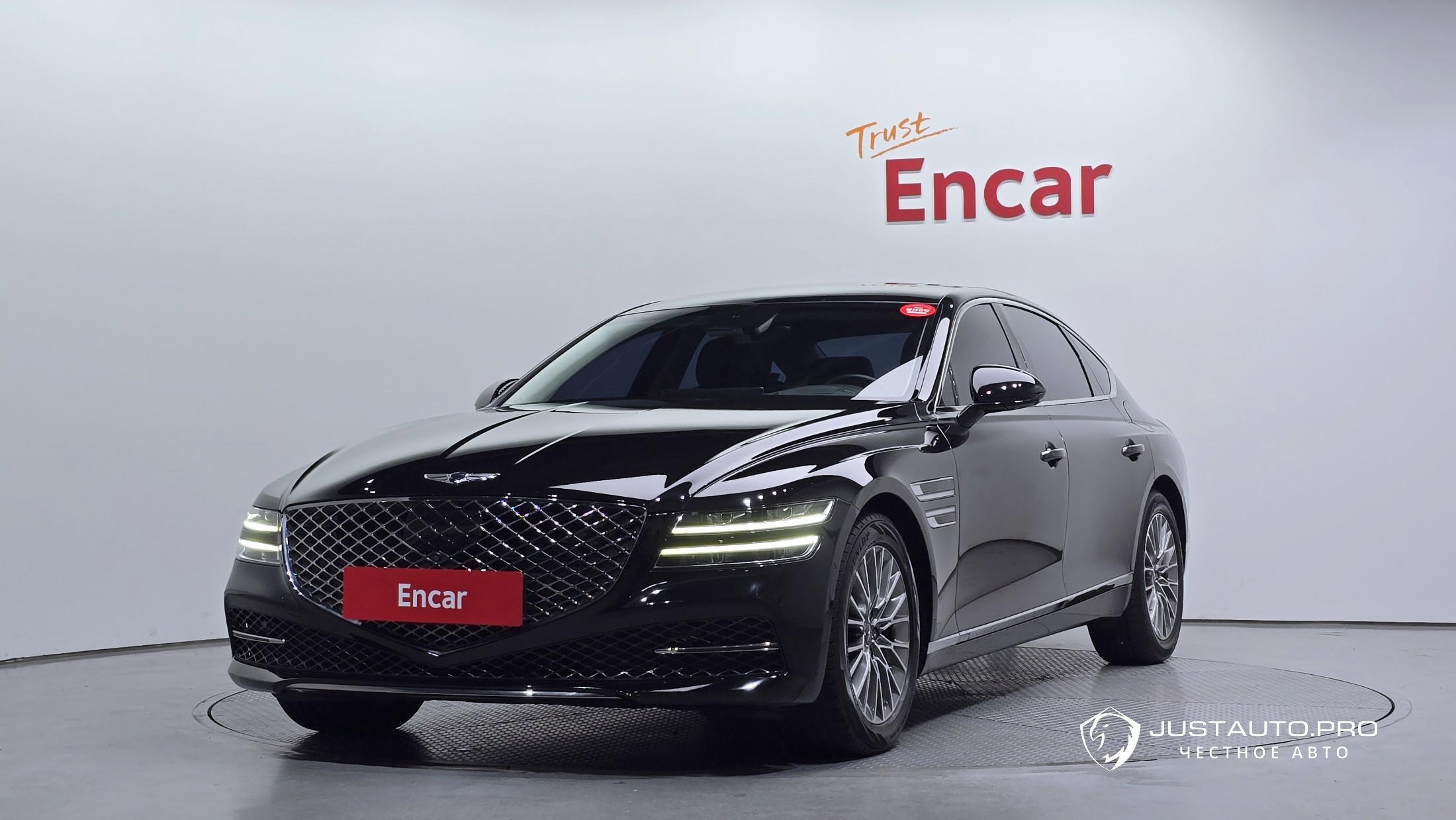 Автомобиль Genesis G80