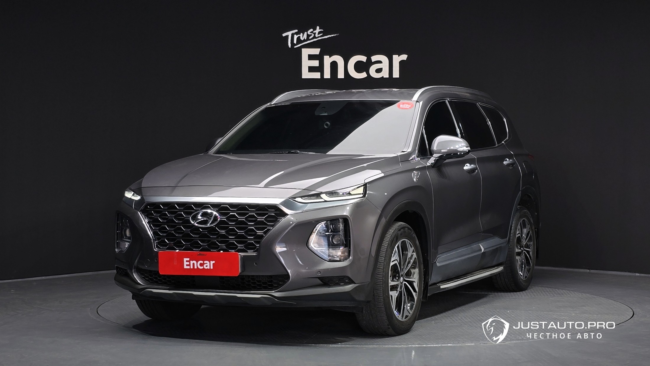 Автомобиль Hyundai Santafe