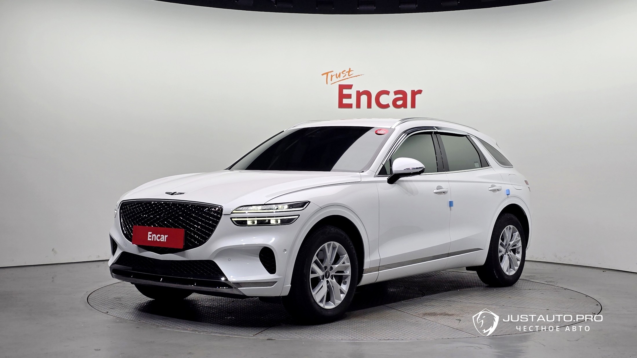 Автомобиль Genesis GV70