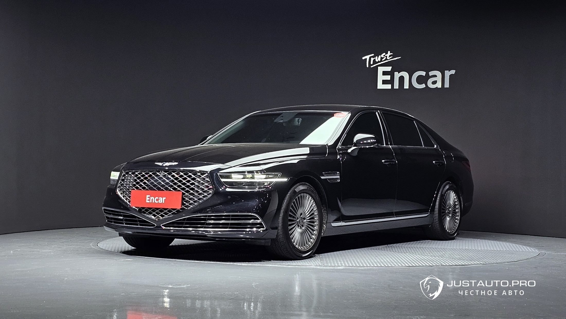 Автомобиль Genesis G90