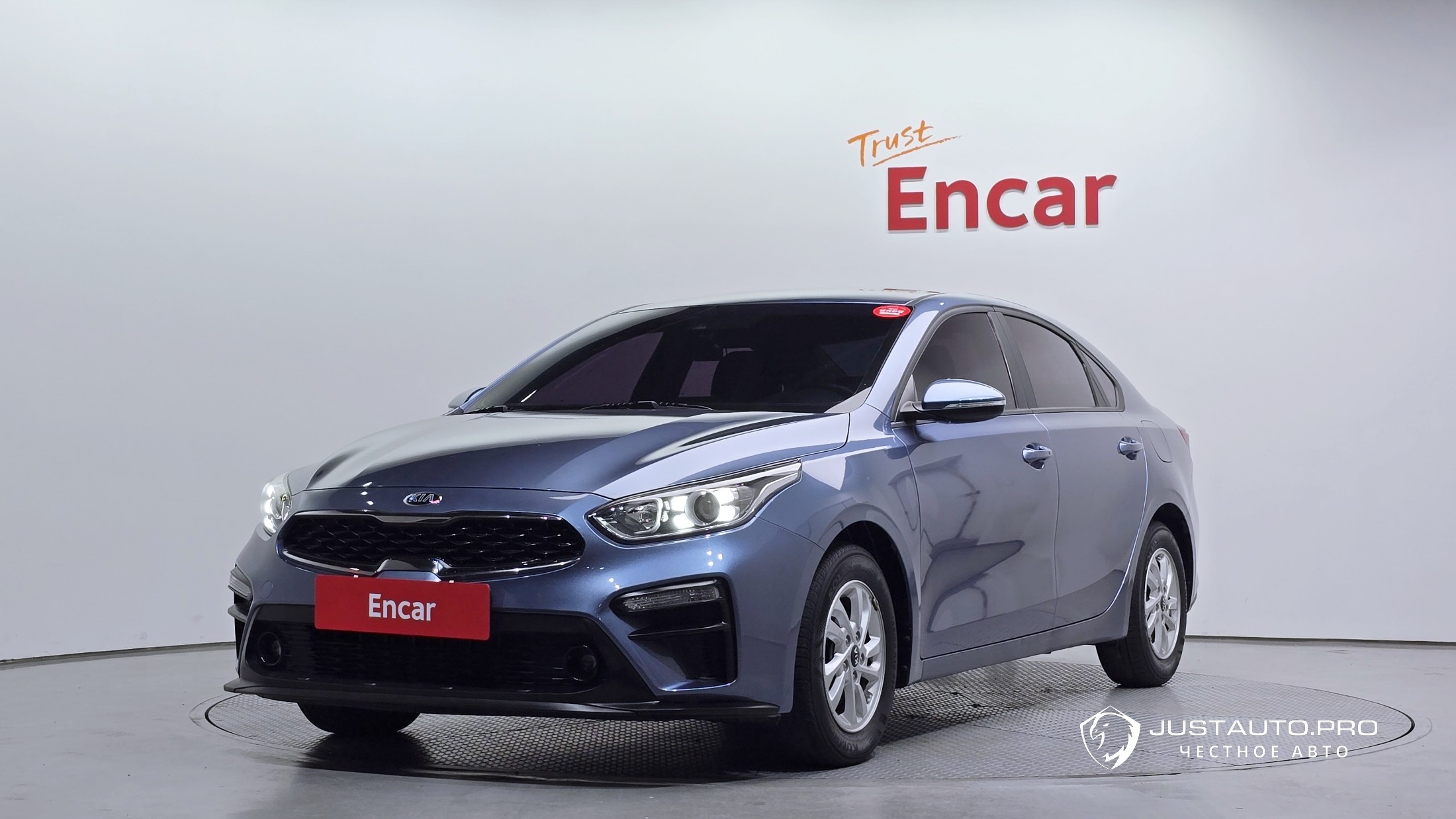 Автомобиль Kia K3