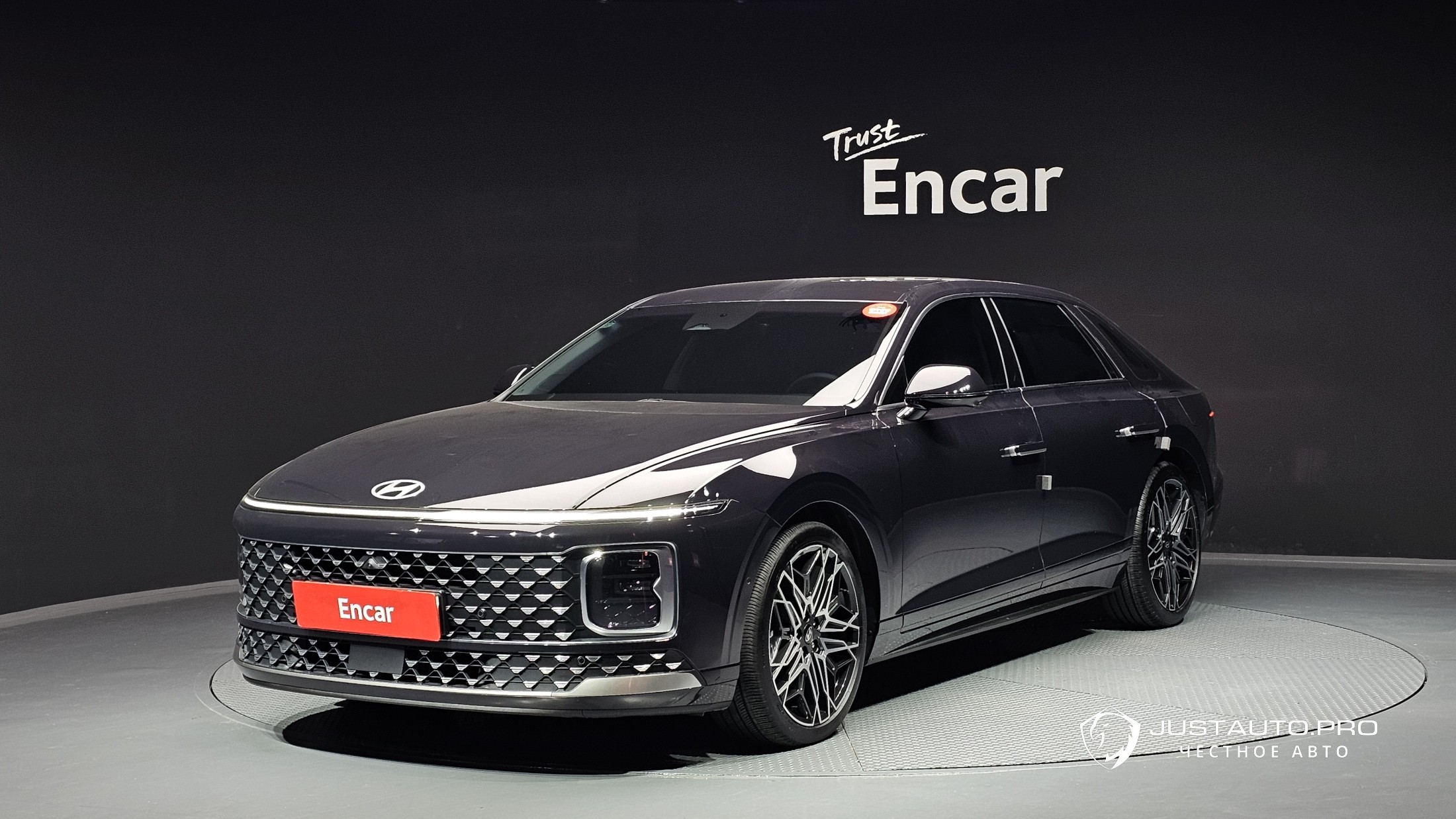 Автомобиль Hyundai Grandeur