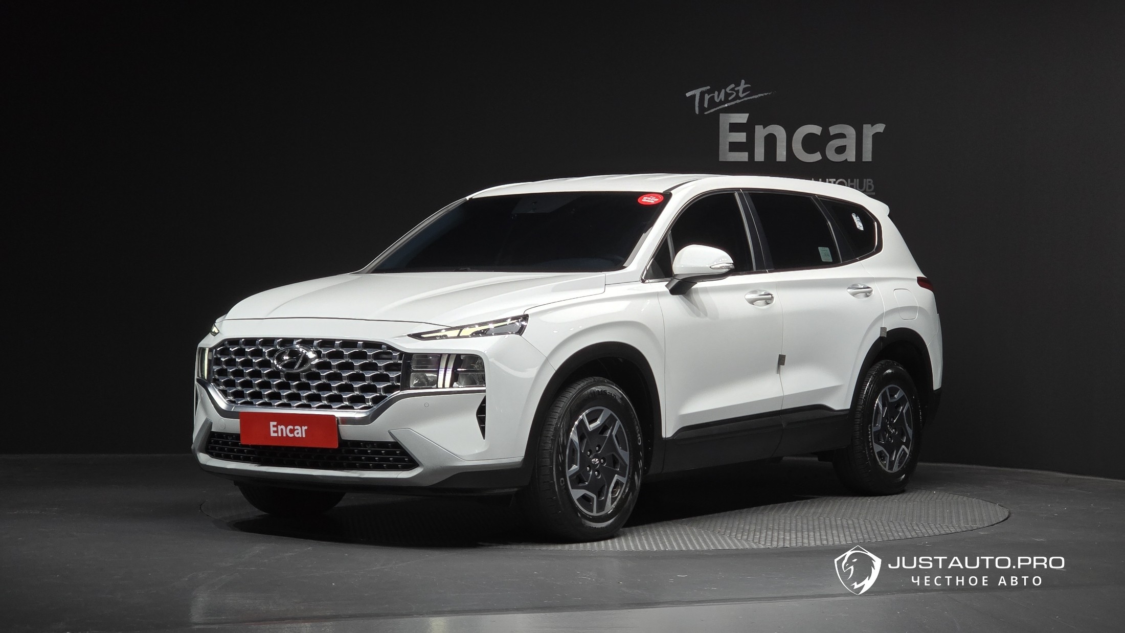 Автомобиль Hyundai Santafe