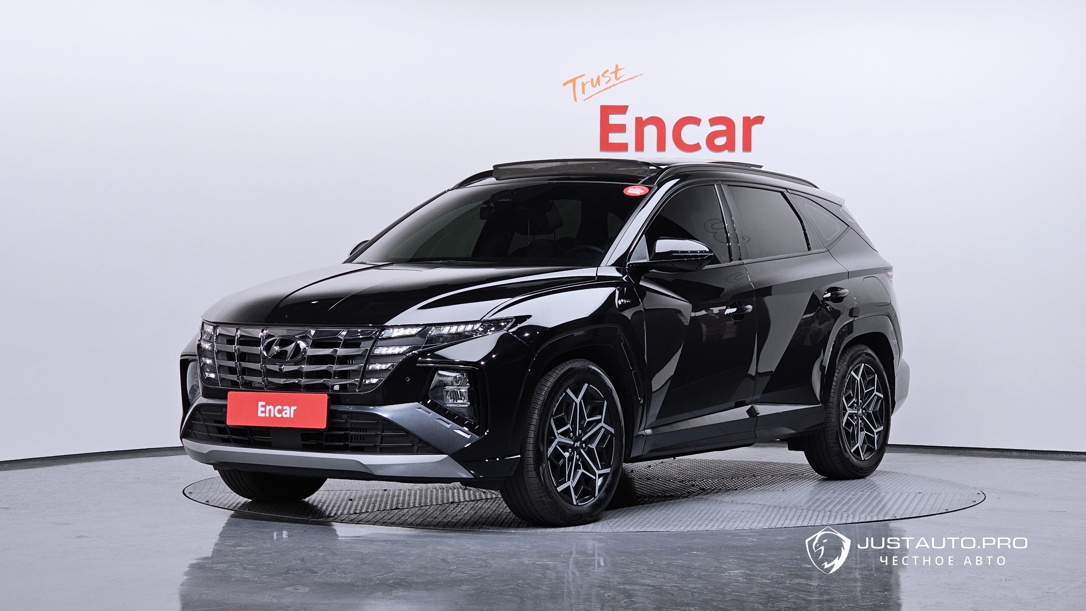 Автомобиль Hyundai Tucson