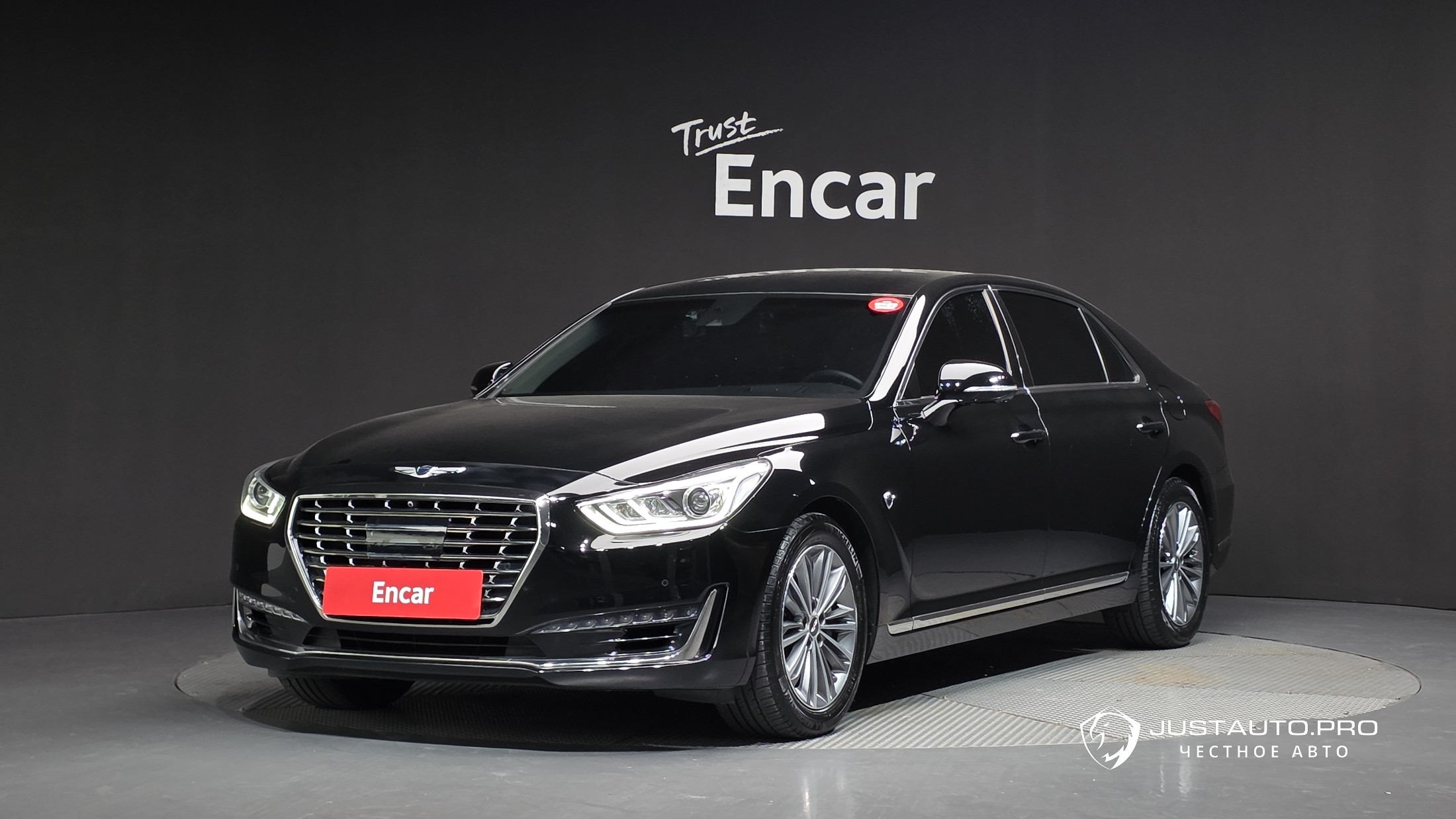 Автомобиль Genesis EQ900