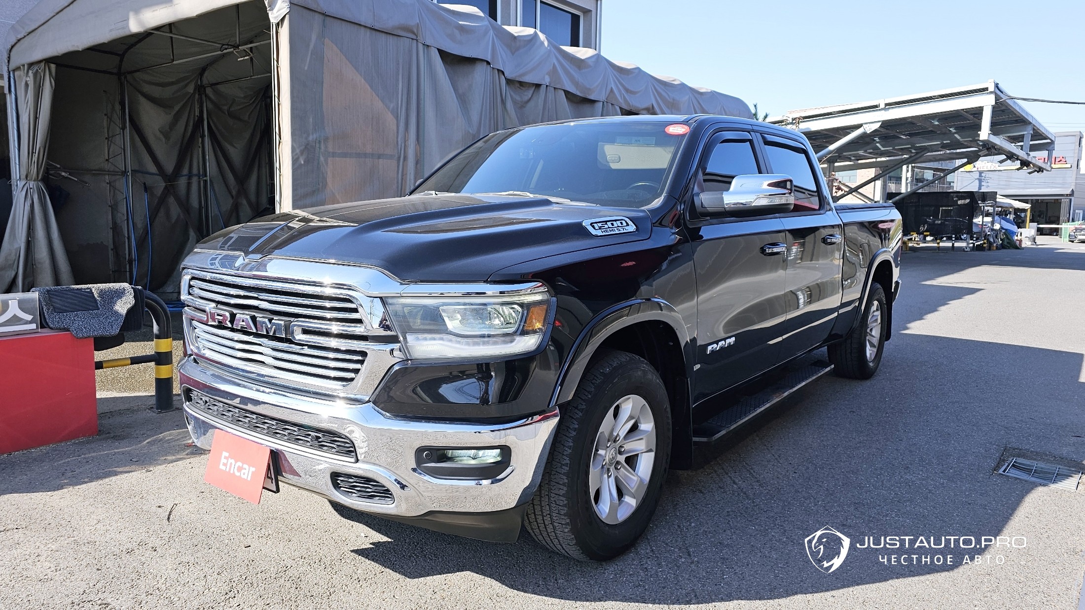 Автомобиль Dodge Ram Pick Up