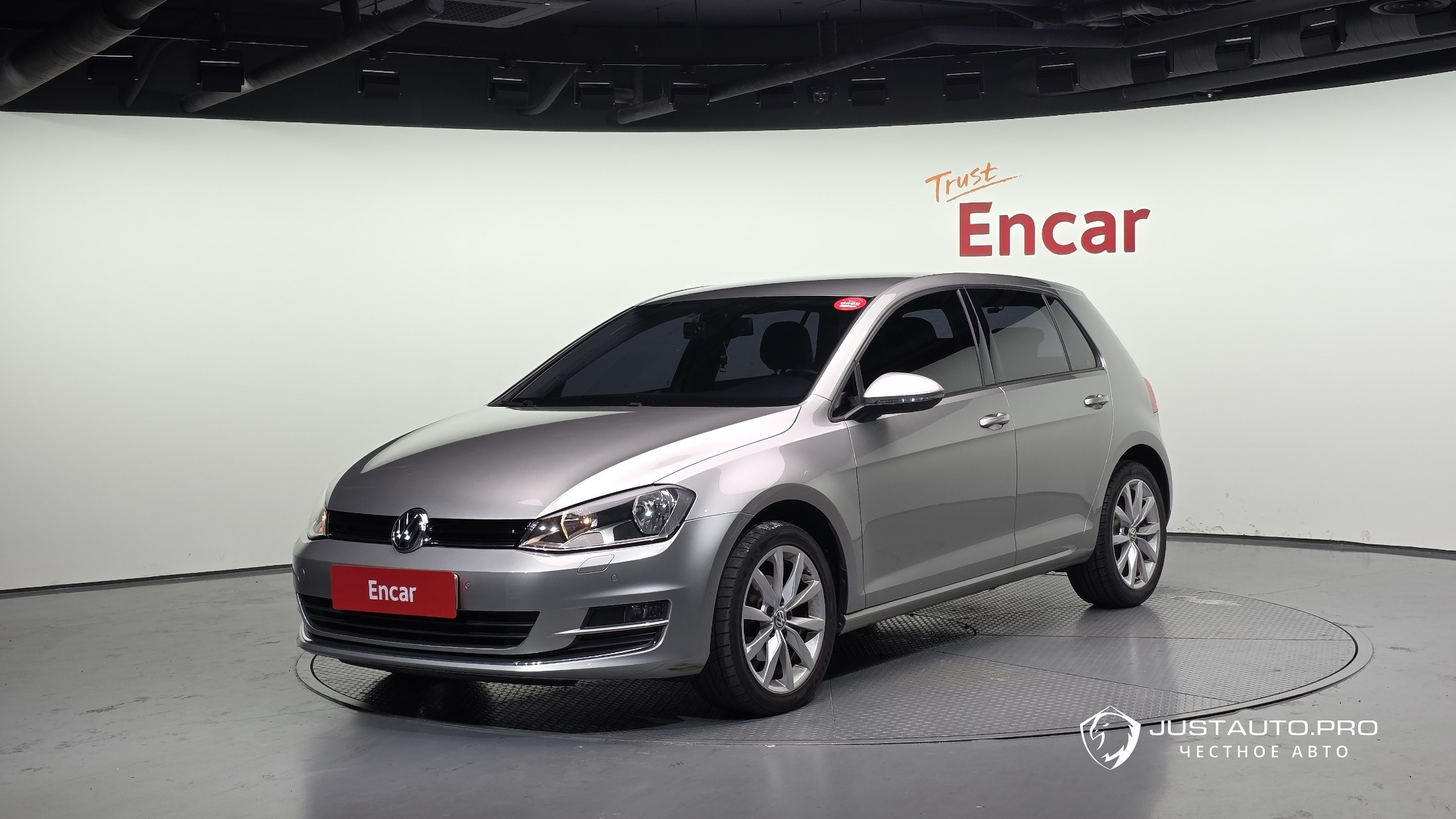 Автомобиль Volkswagen Golf