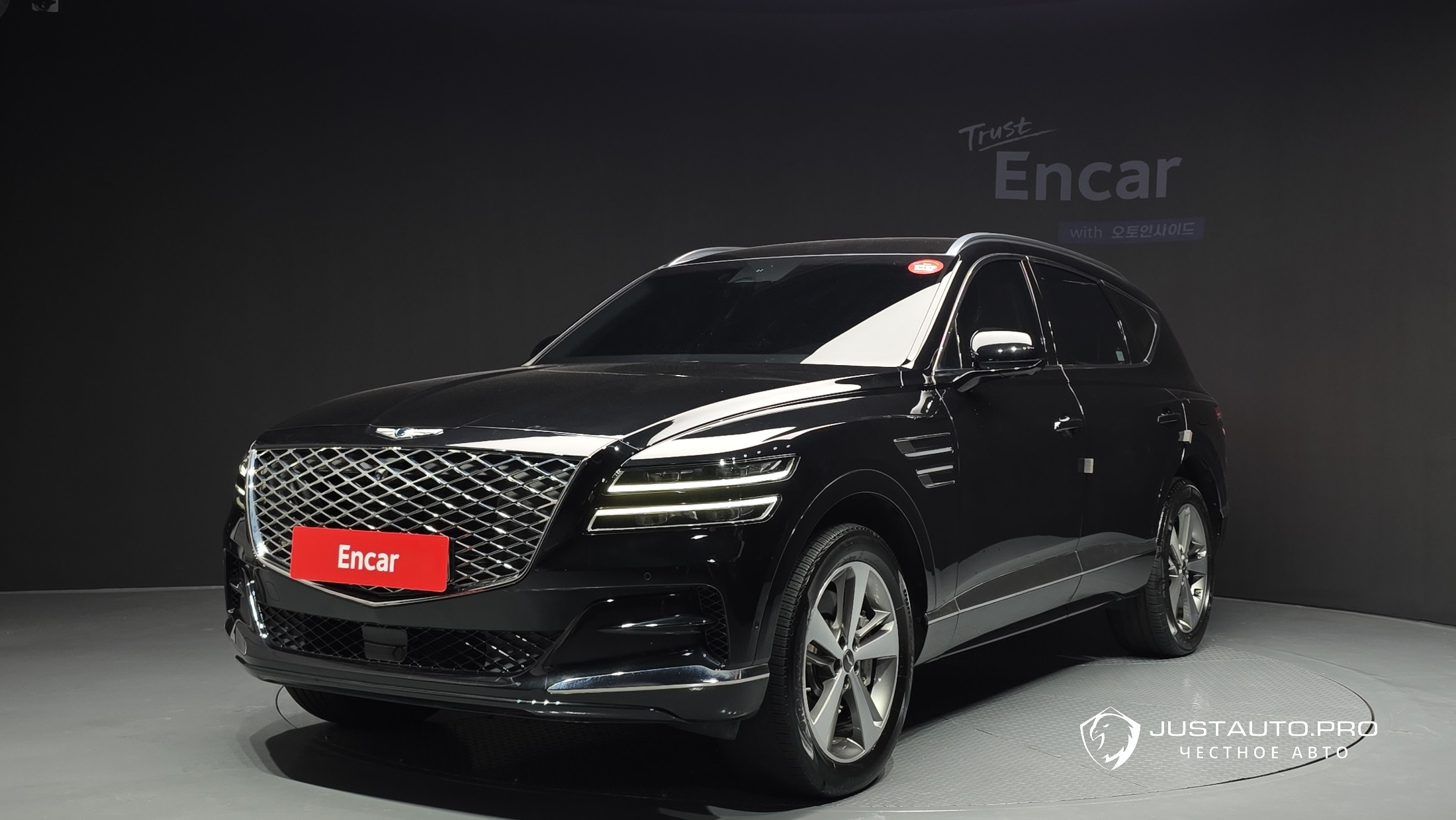 Автомобиль Genesis GV80