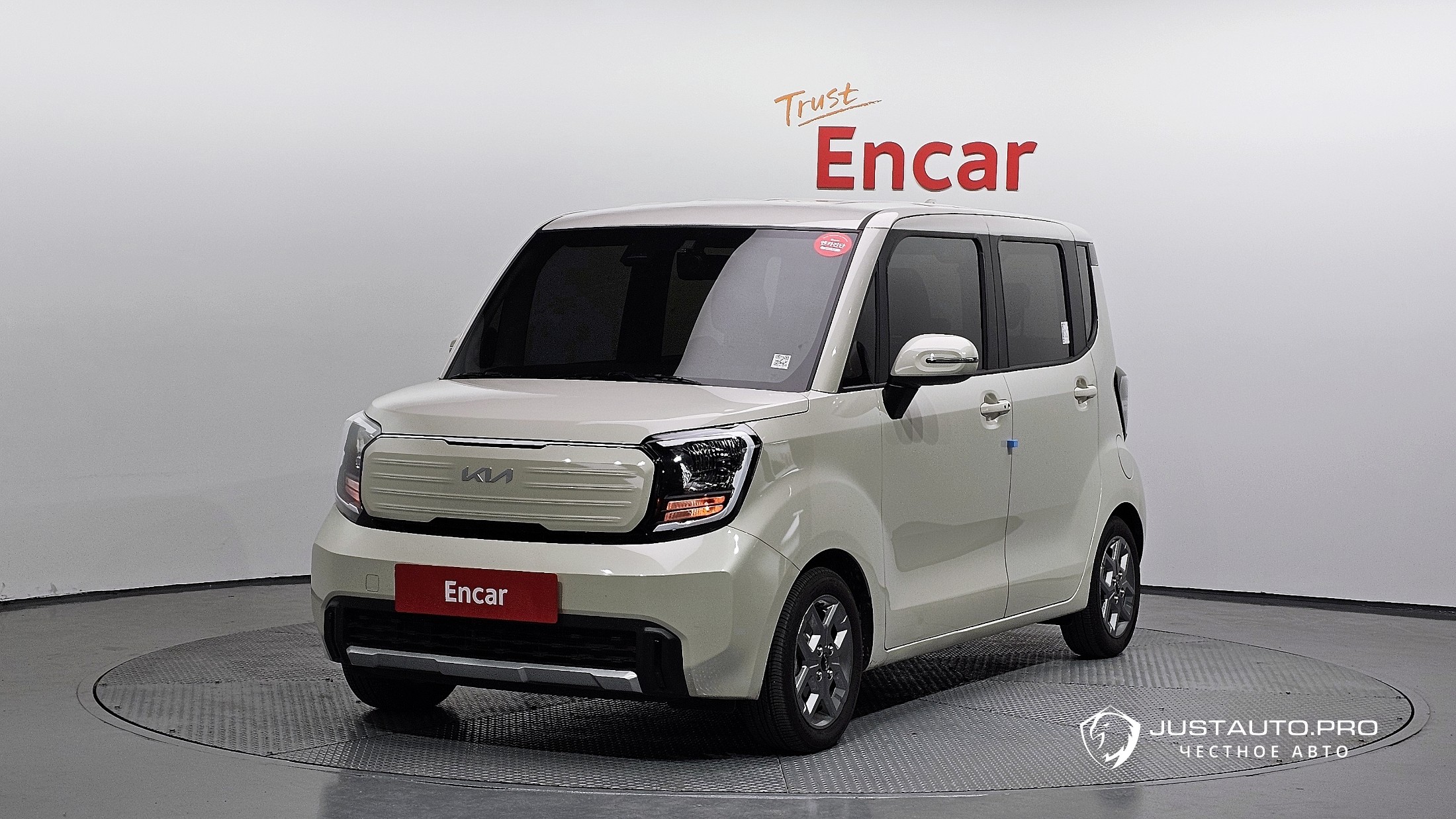 Автомобиль Kia RAY