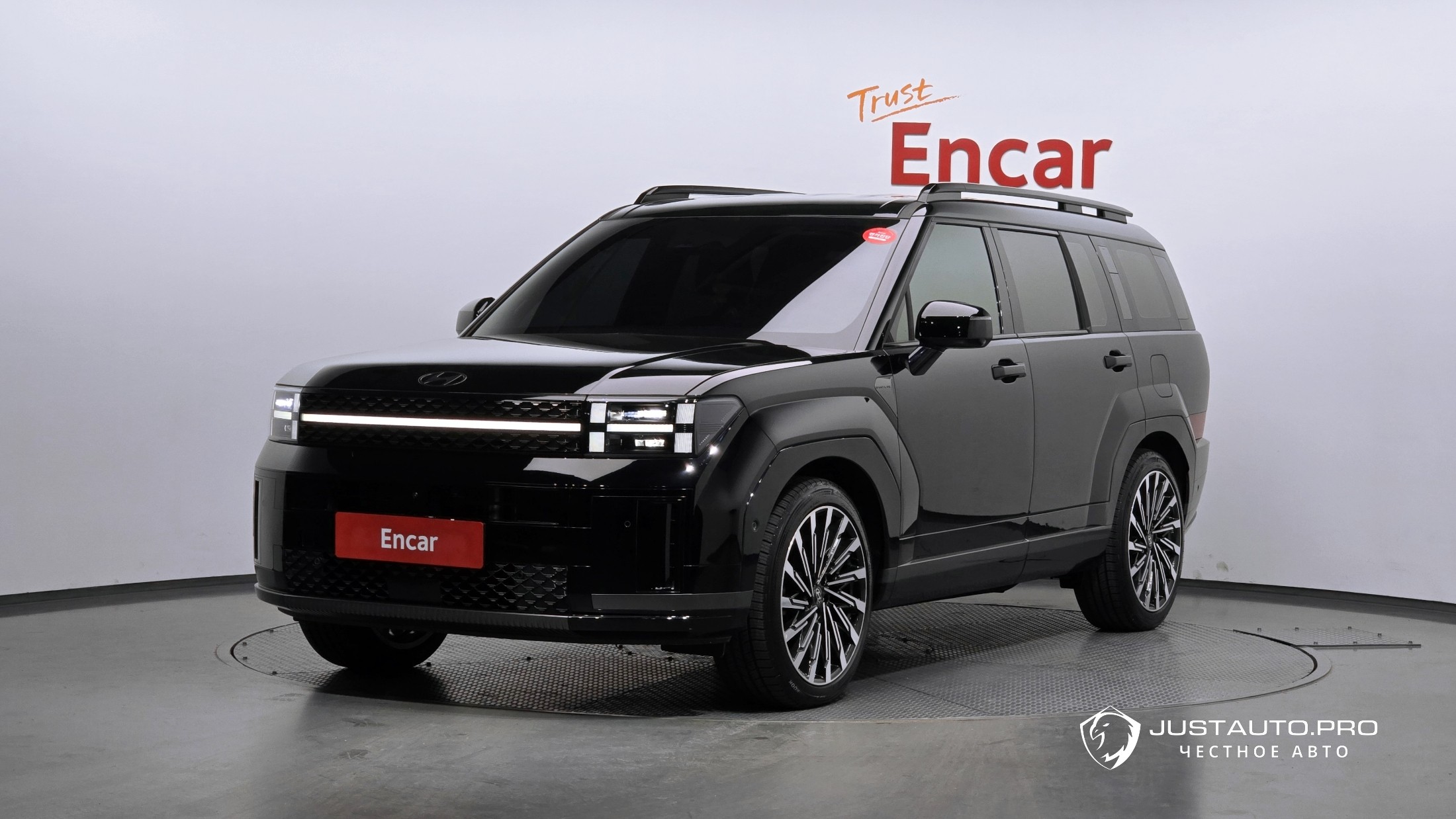 Автомобиль Hyundai Santafe