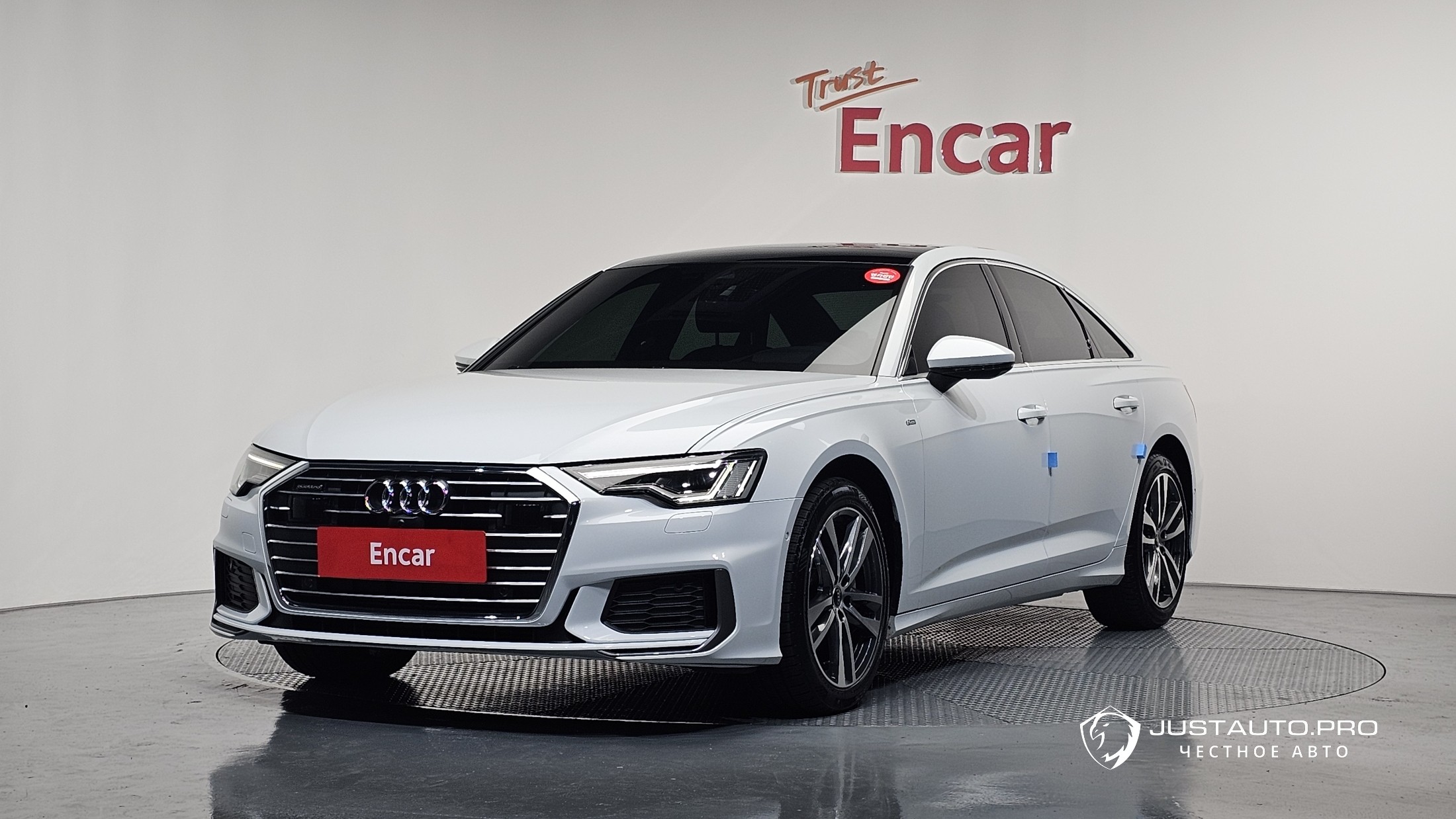 Автомобиль Audi A6