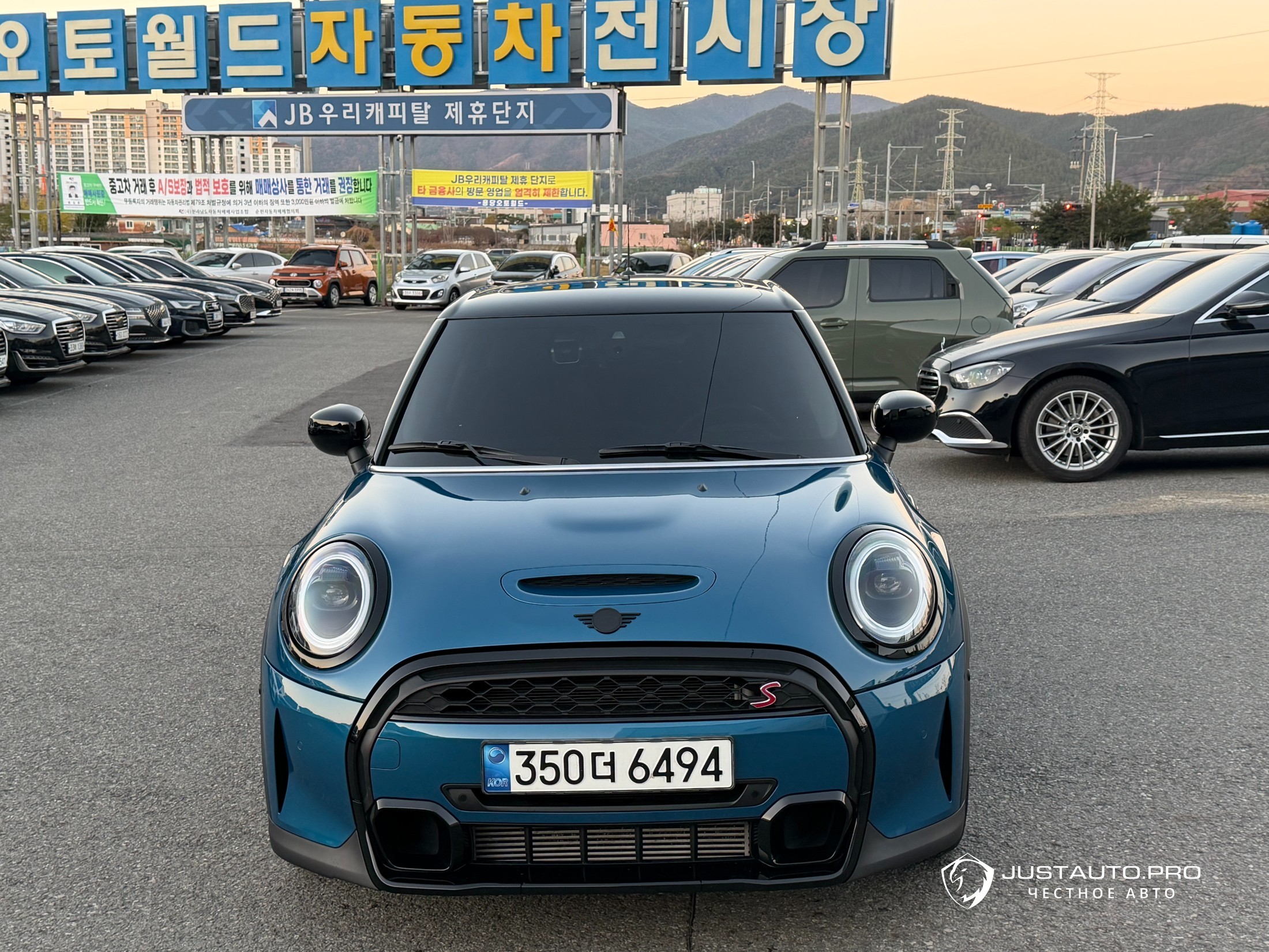 Автомобиль Mini Cooper