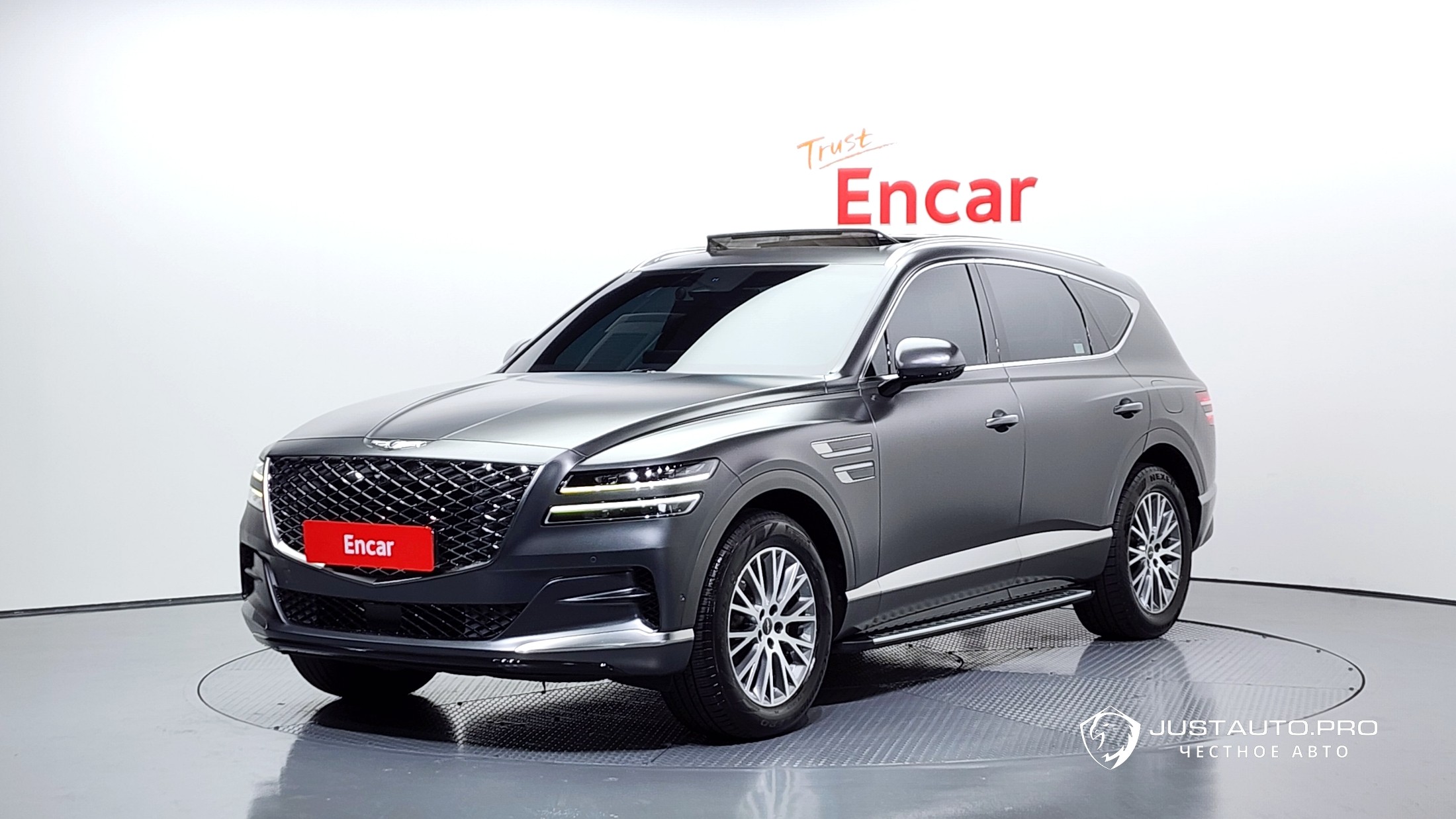 Автомобиль Genesis GV80