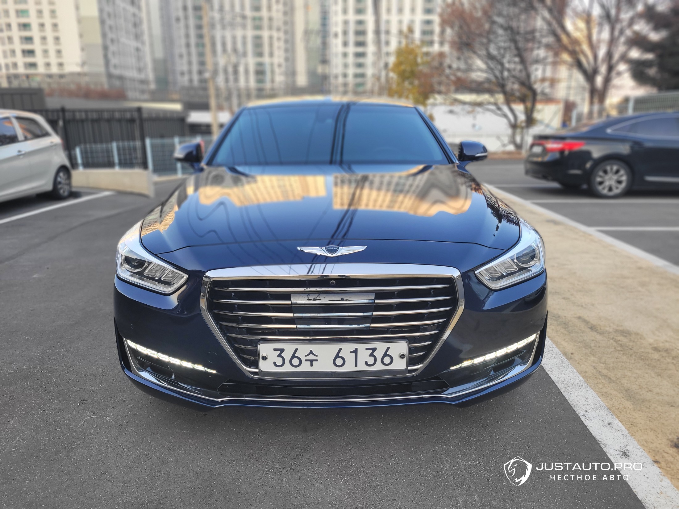 Автомобиль Genesis EQ900