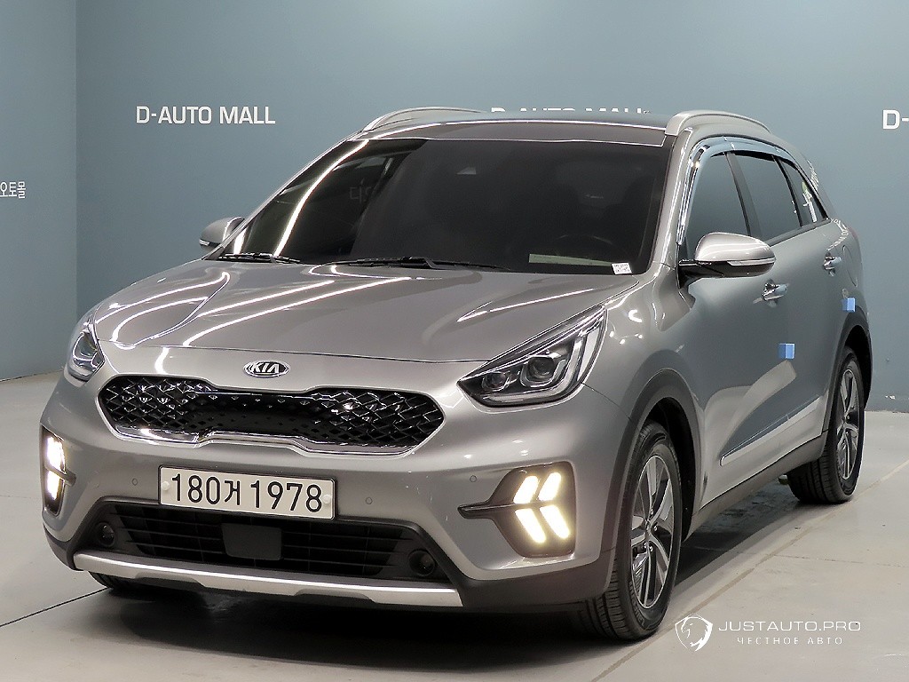 Автомобиль Kia Niro