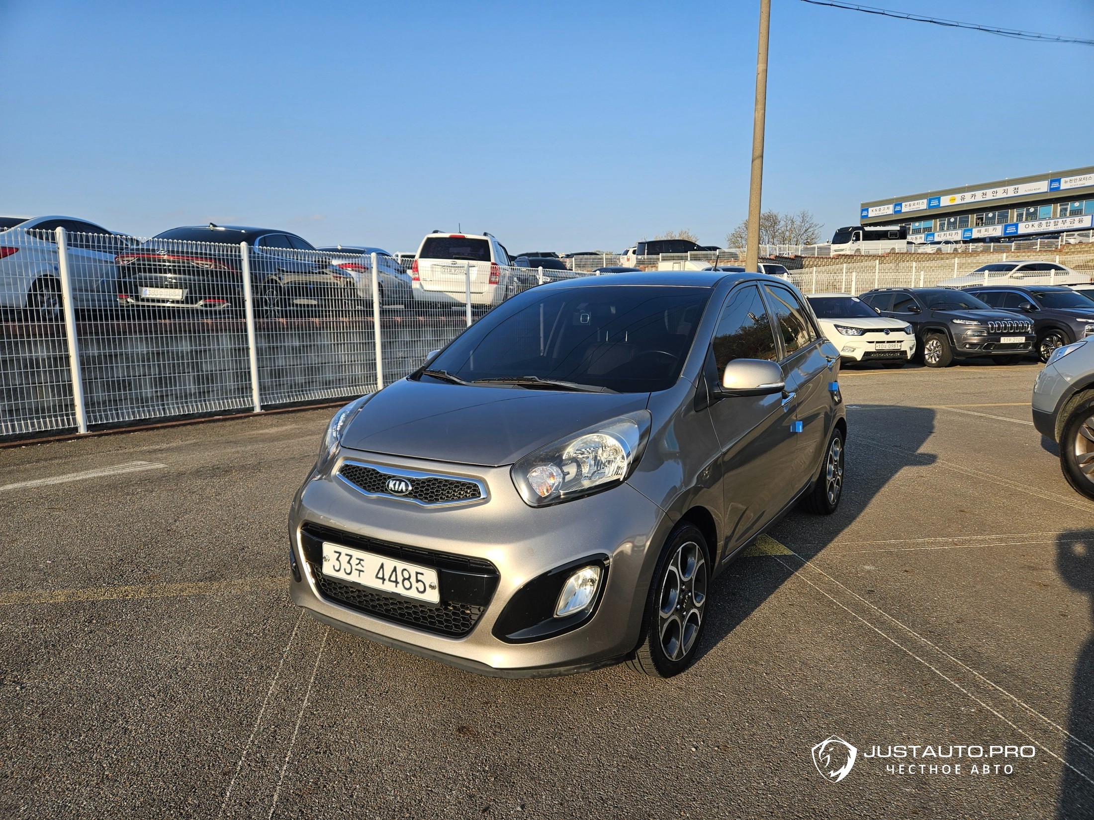 Автомобиль Kia morning