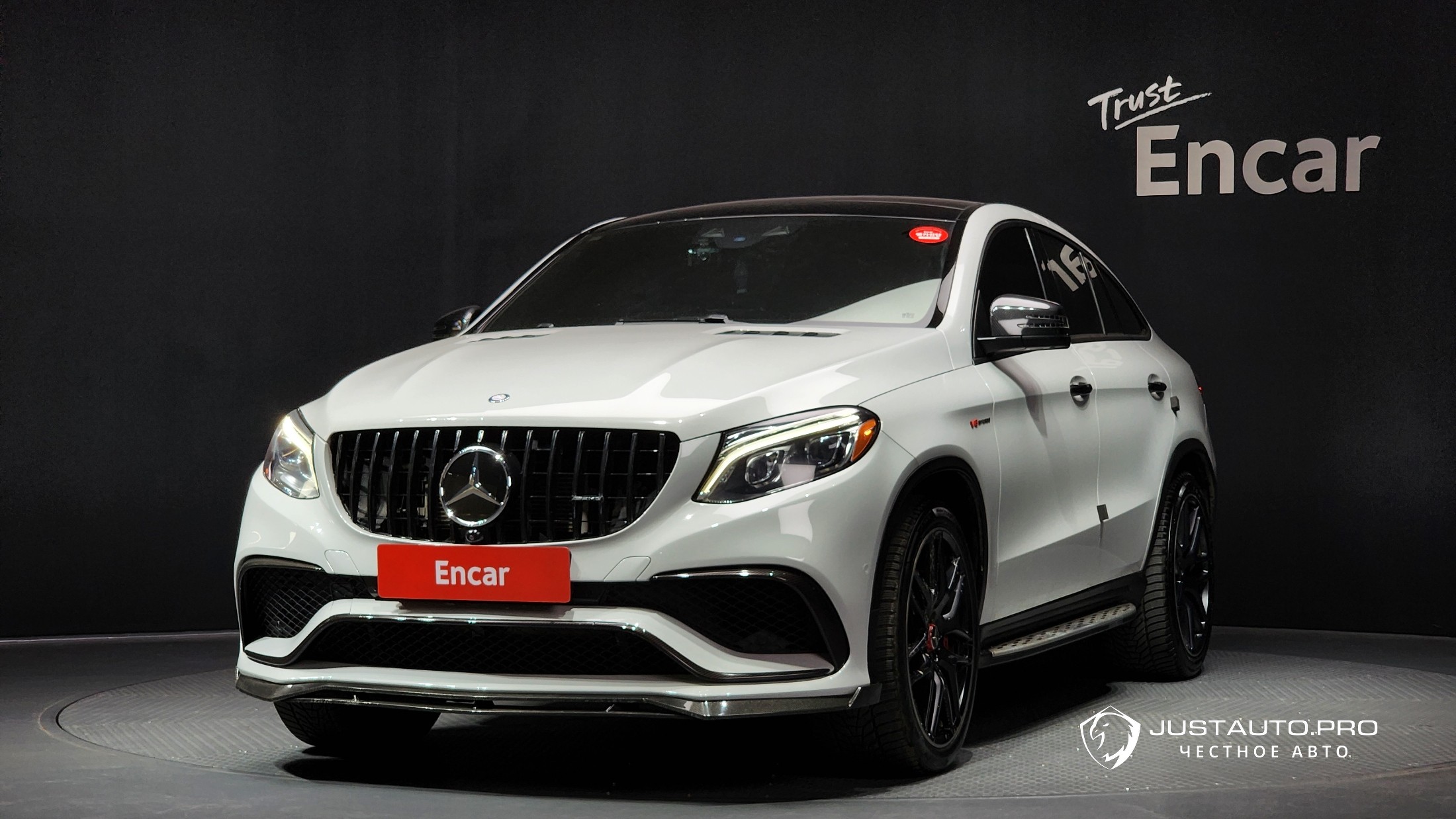 Автомобиль Mercedes-Benz GLE-Class