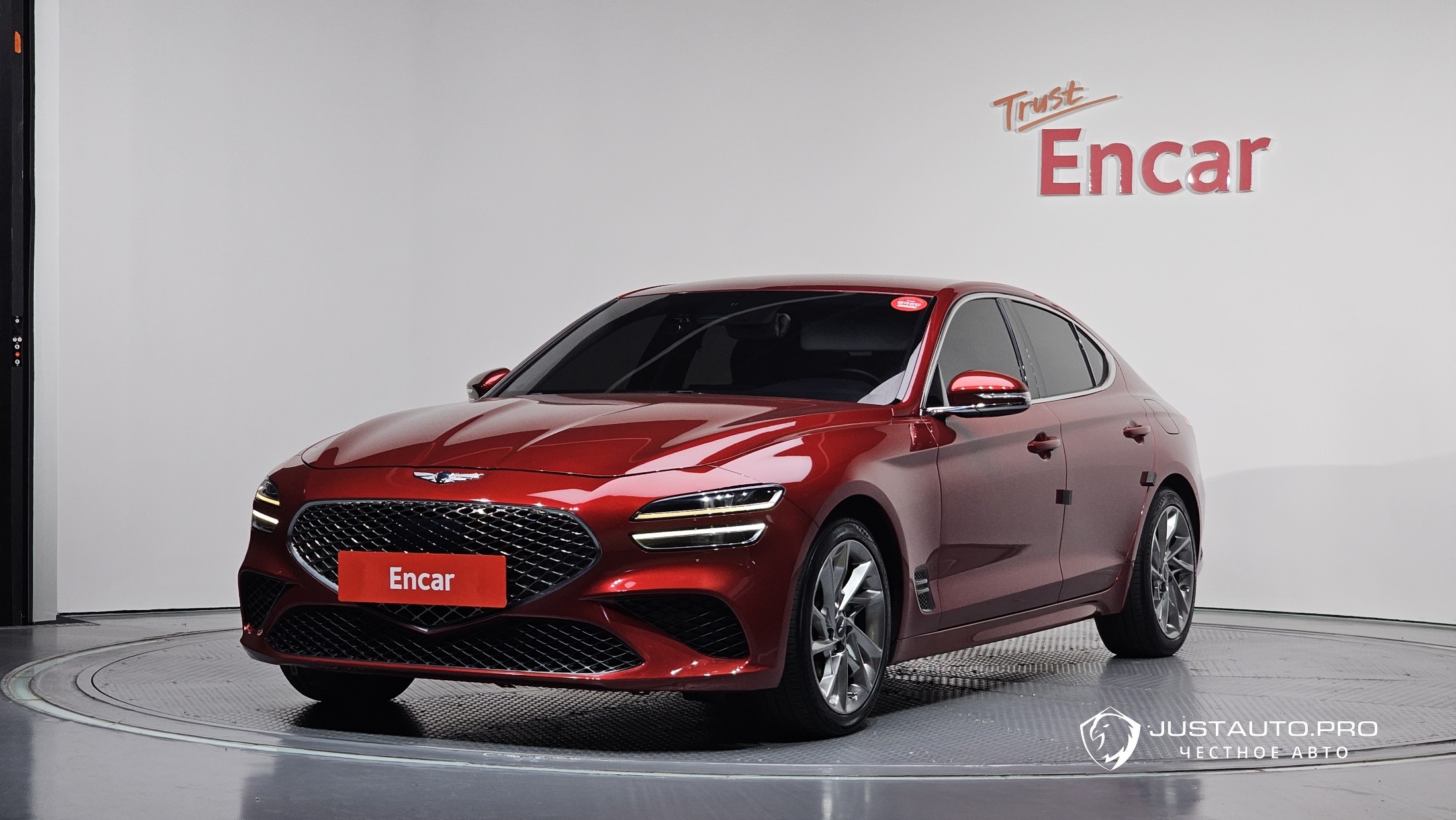 Автомобиль Genesis G70