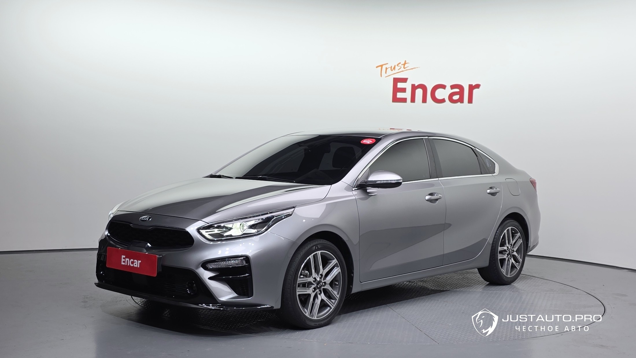 Автомобиль Kia K3