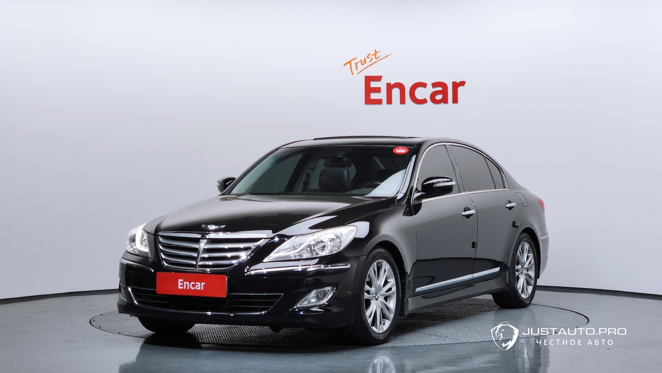 Автомобиль Hyundai Genesis