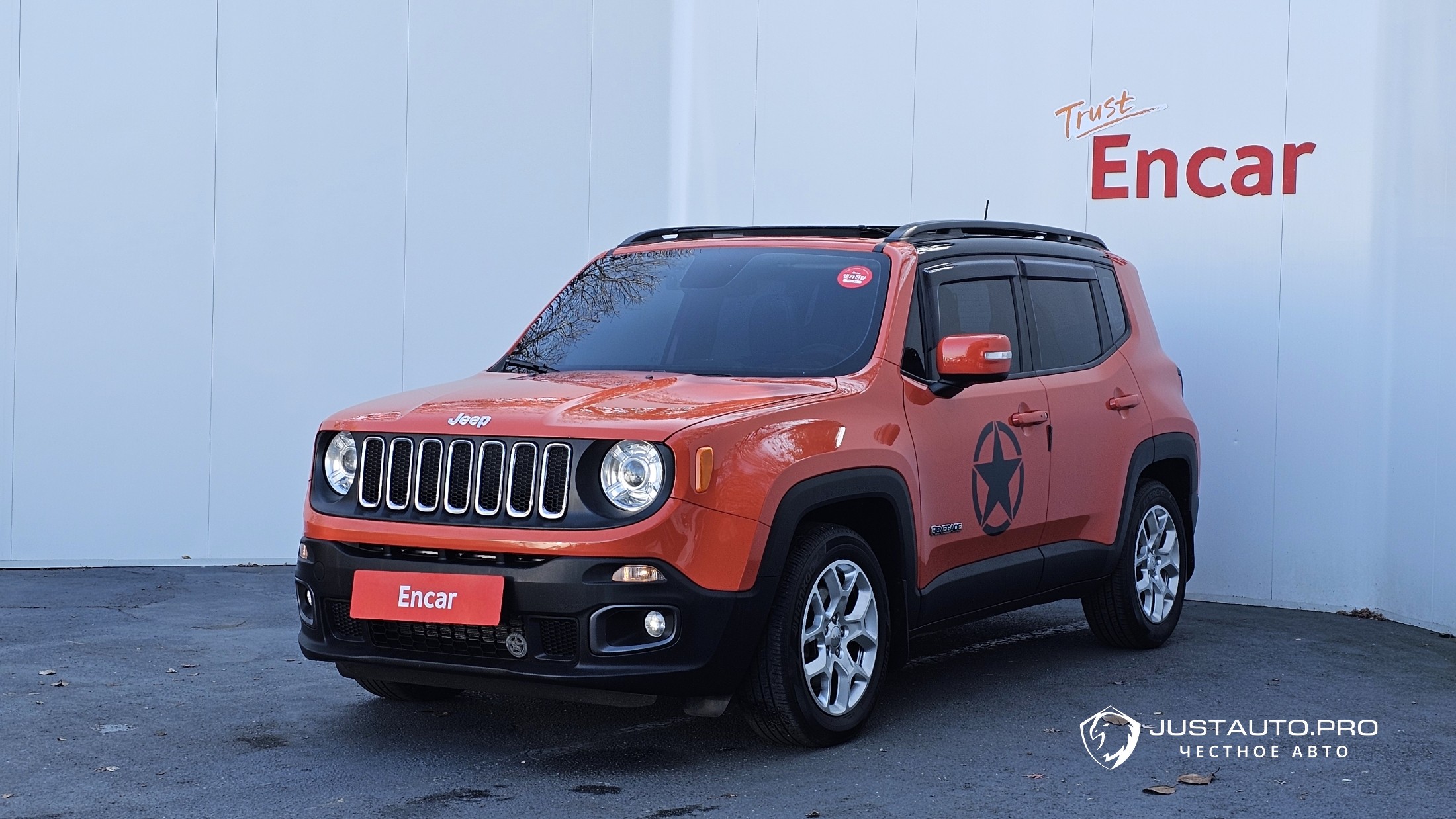 Автомобиль Jeep Renegade