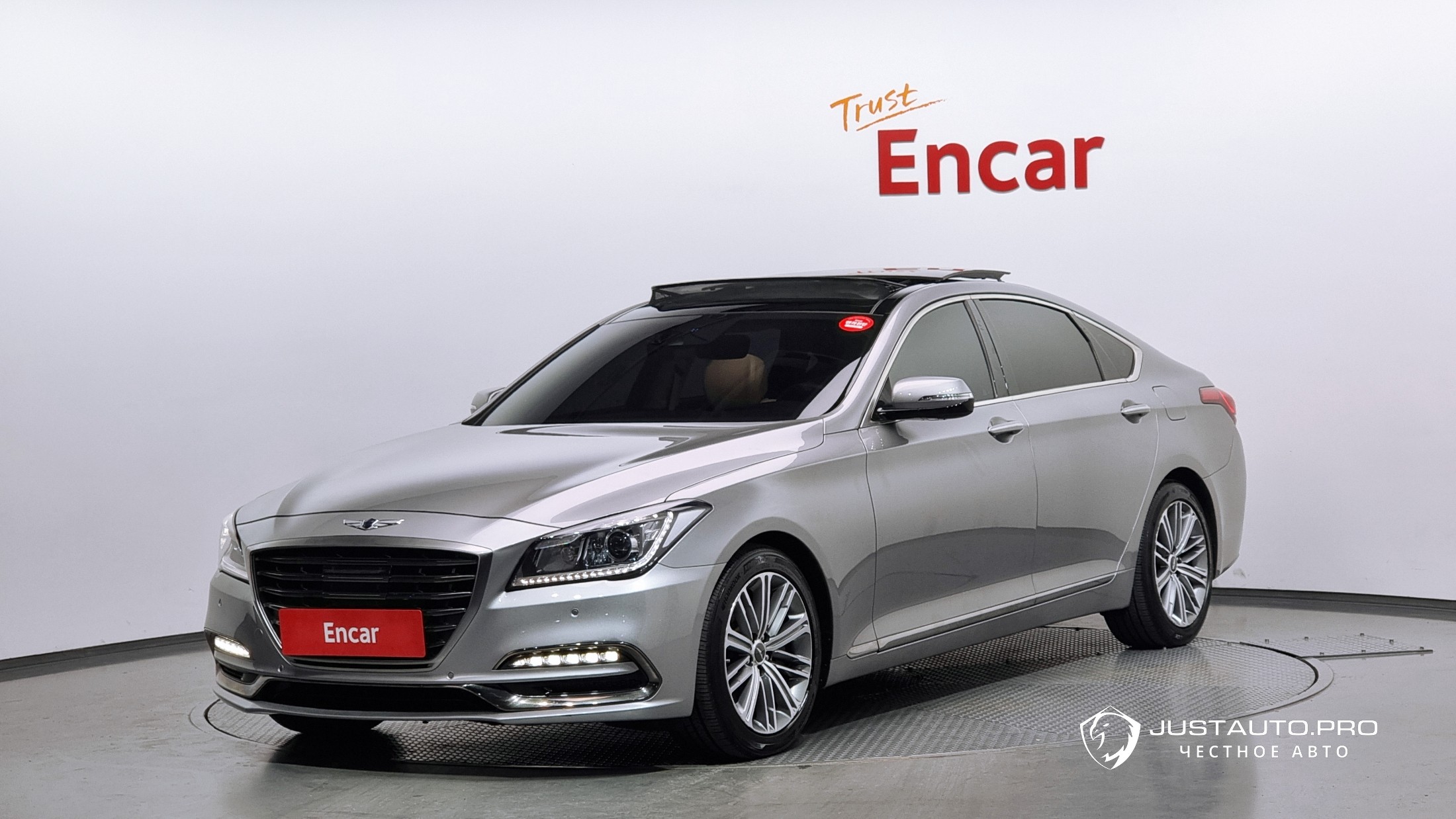 Автомобиль Genesis G80